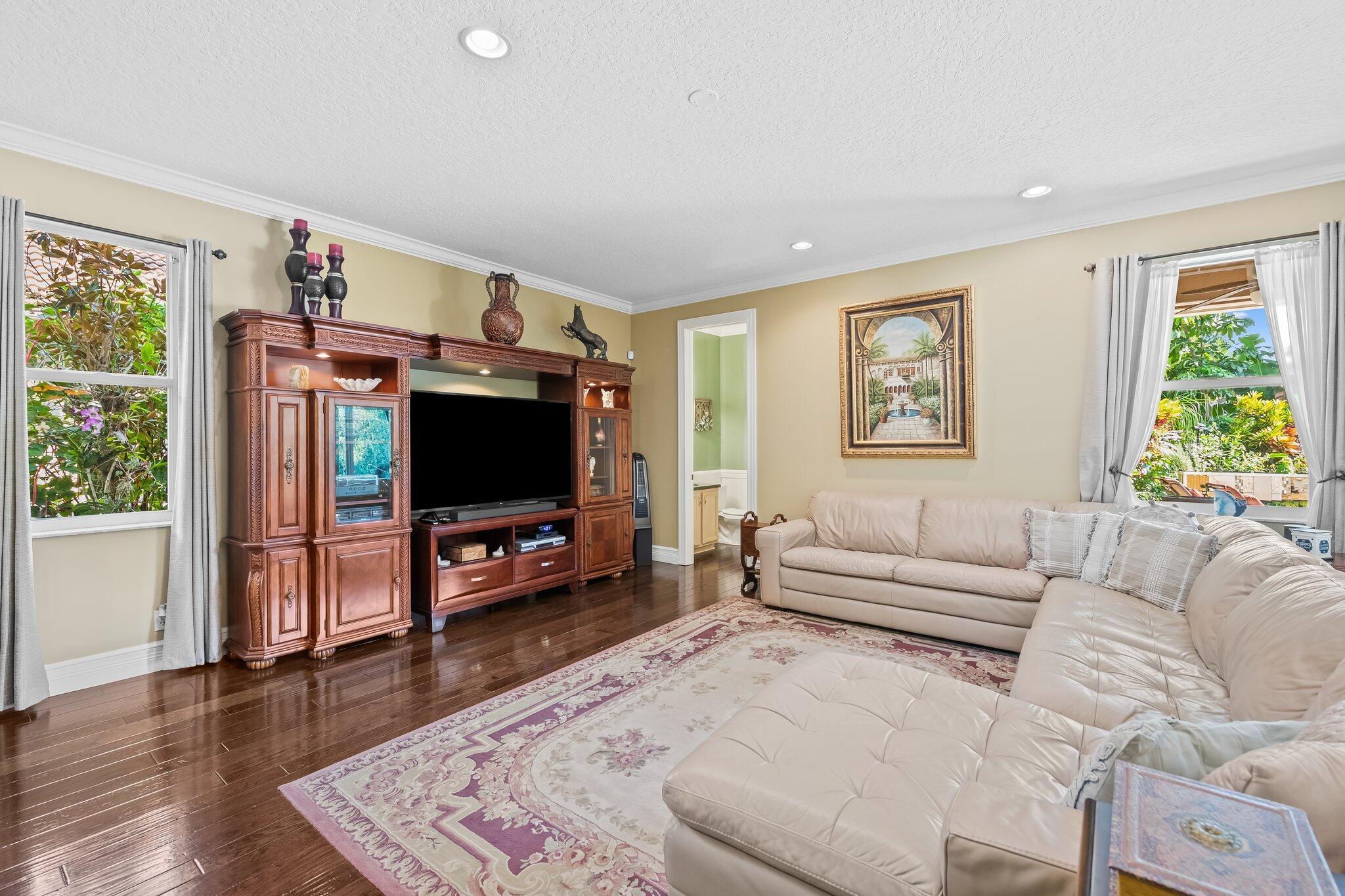 21167 Falls Ridge Way