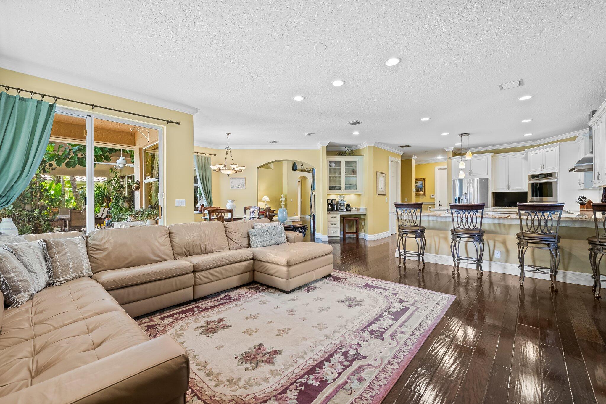 21167 Falls Ridge Way