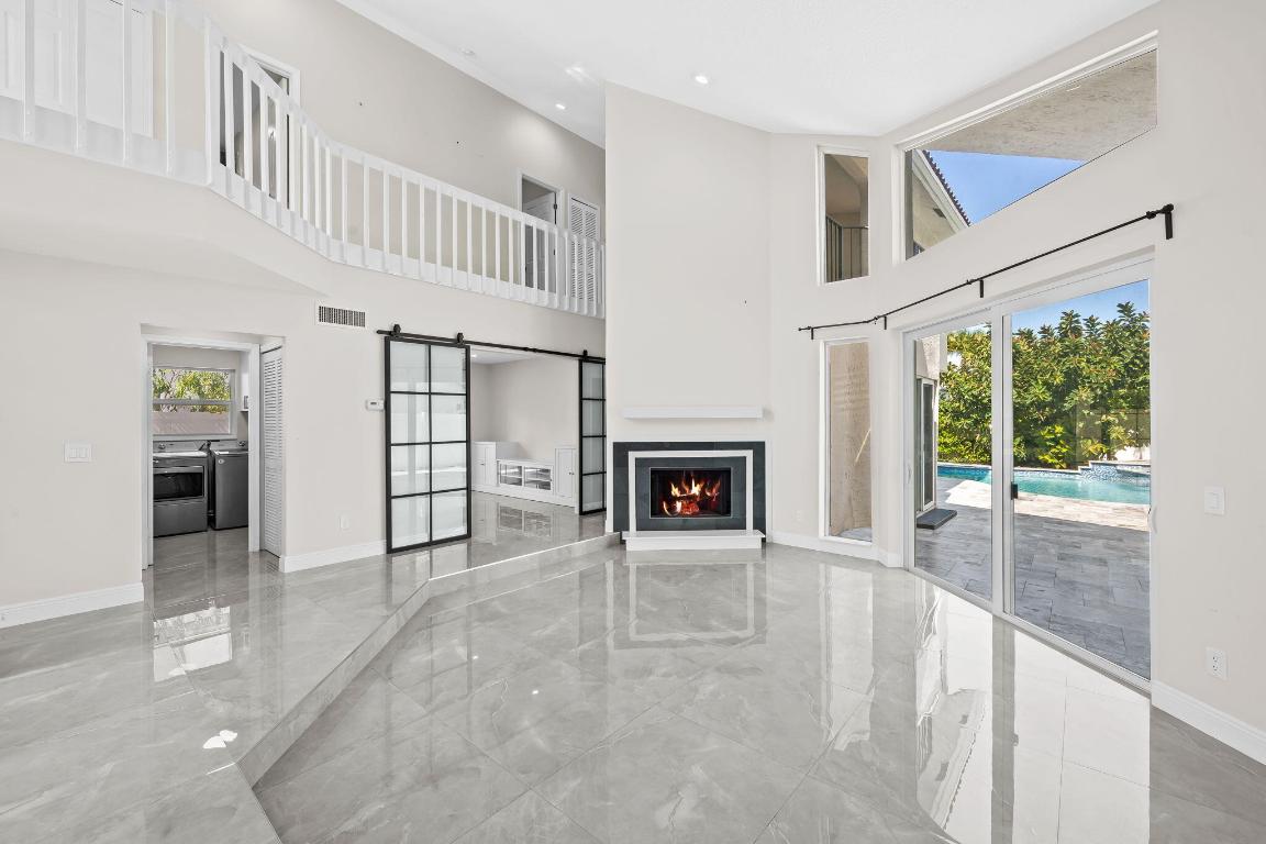 23162 L'Ermitage Circle