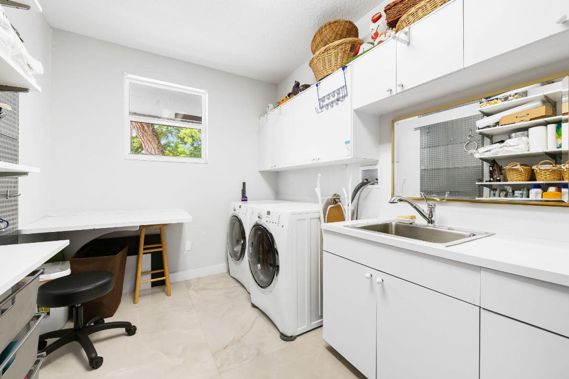 17888 Fieldbrook Circle W