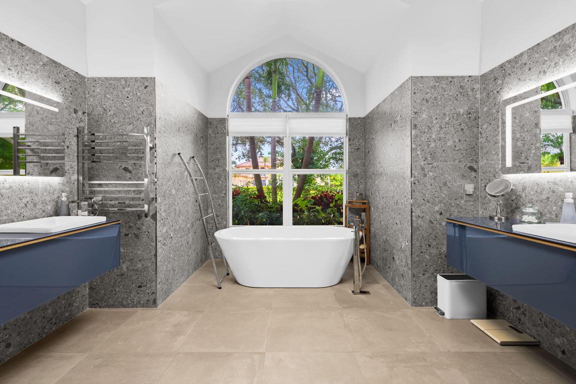 17888 Fieldbrook Circle W