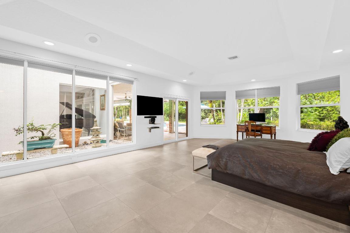 17888 Fieldbrook Circle W