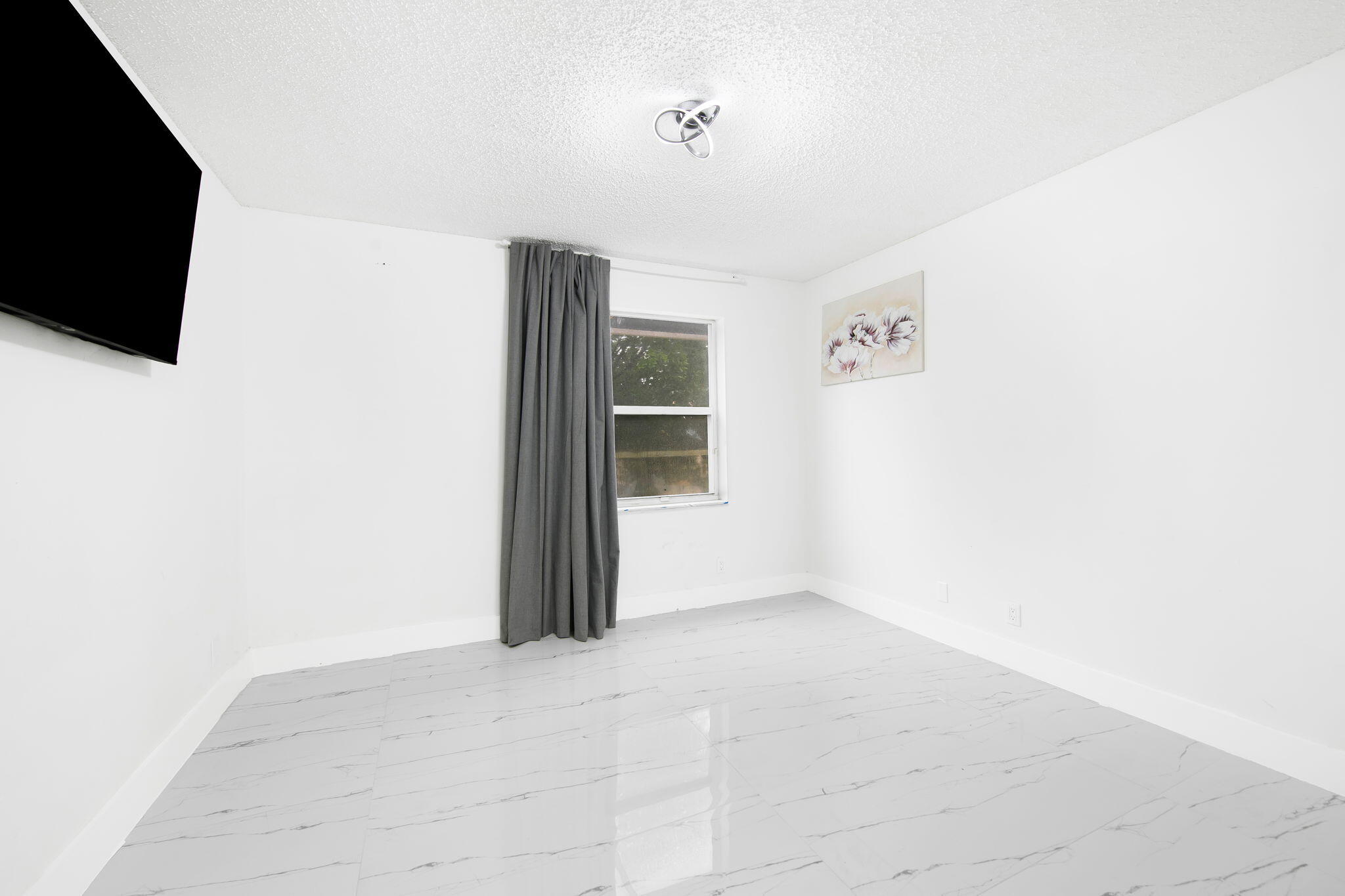 4713 NW 115th Avenue