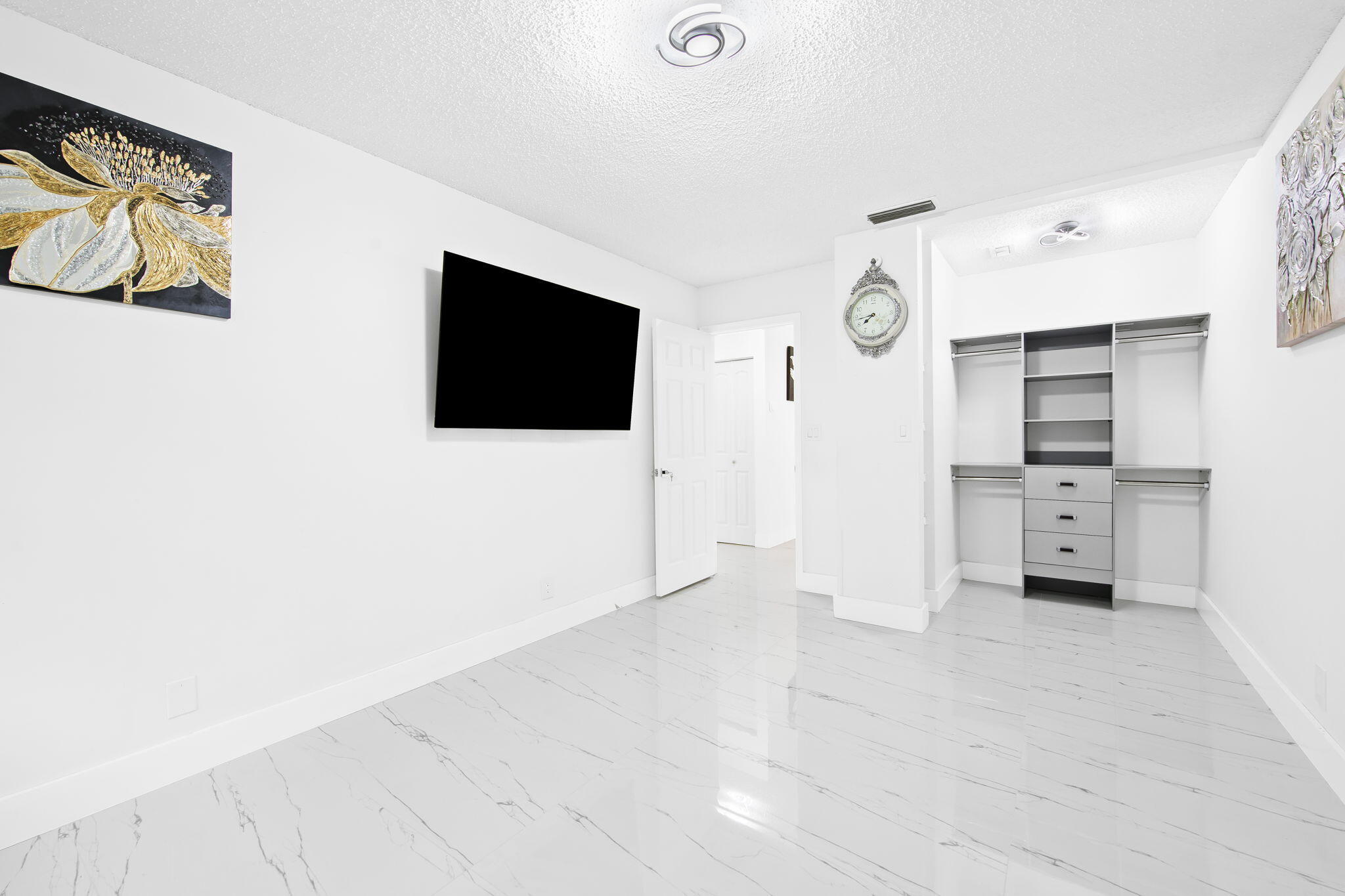 4713 NW 115th Avenue