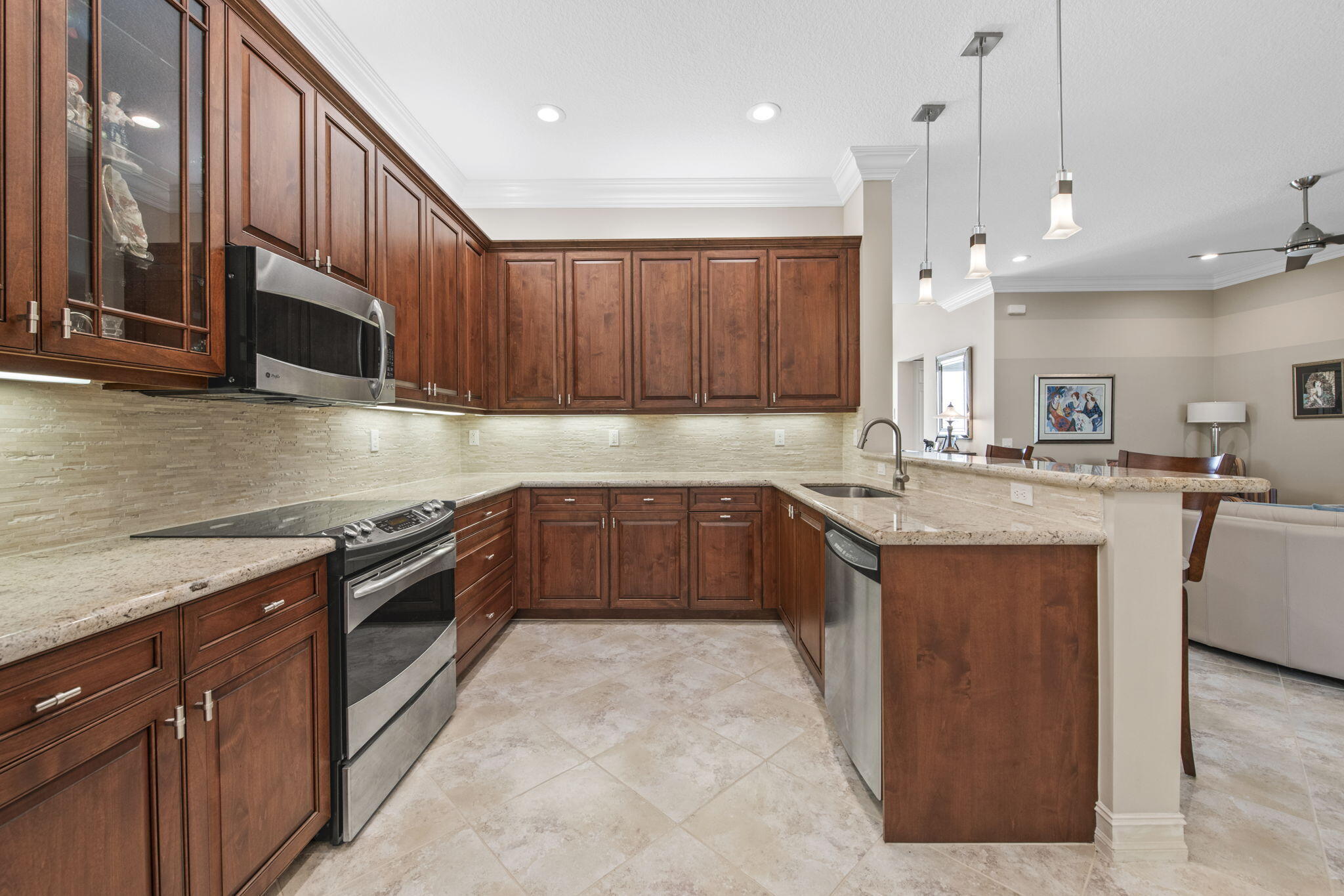 9653 Sail Palm Court