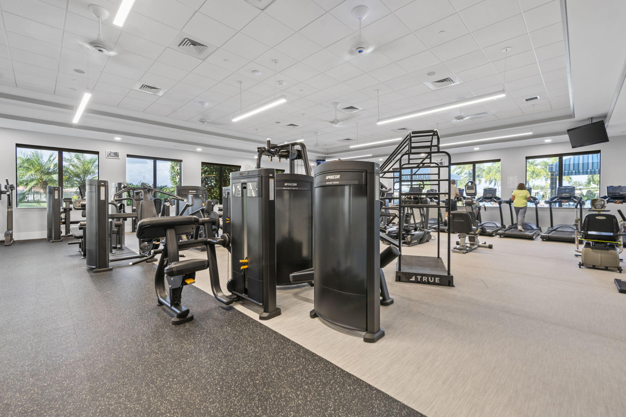 9653 Sail Palm Court