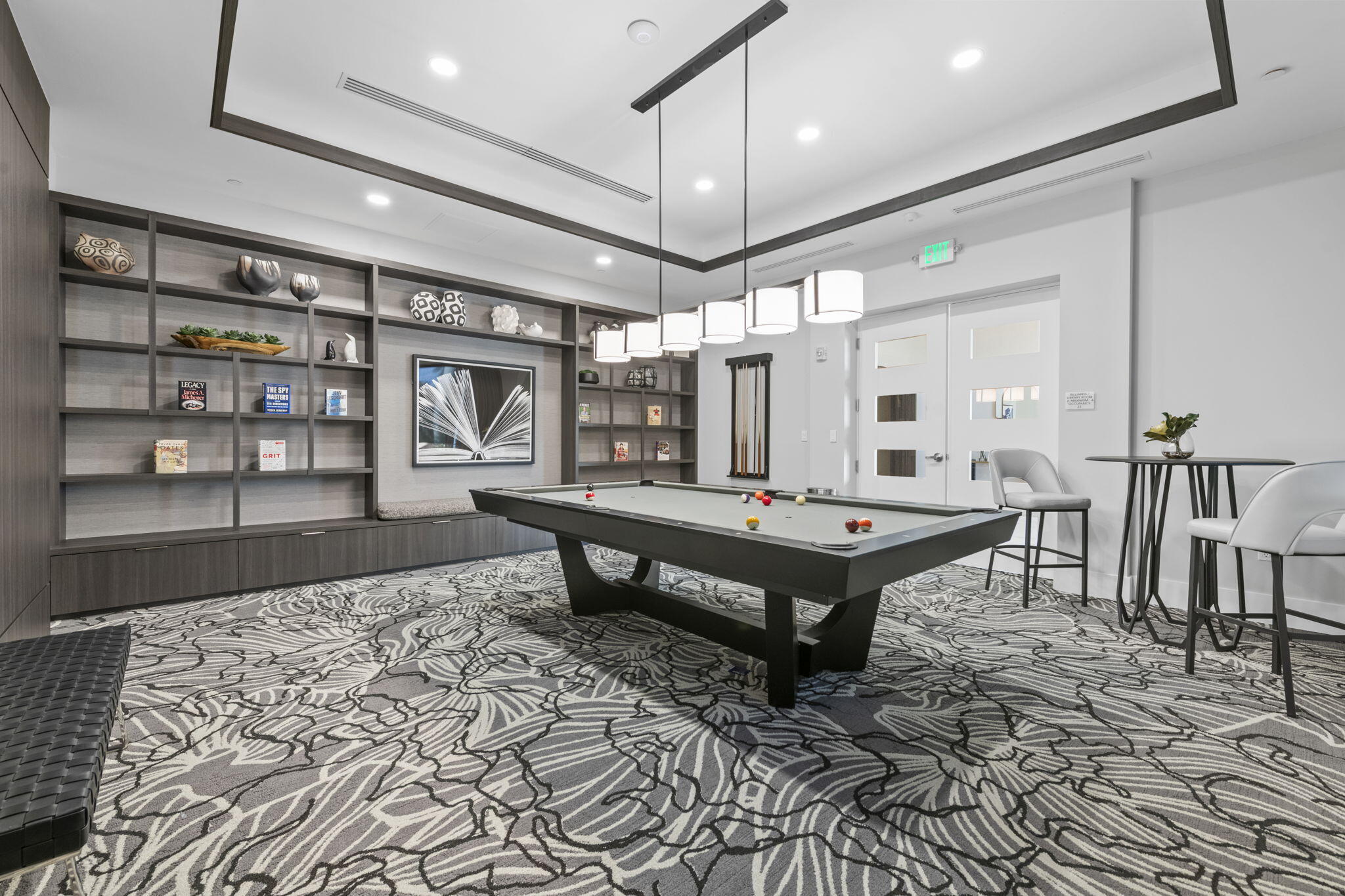 9653 Sail Palm Court