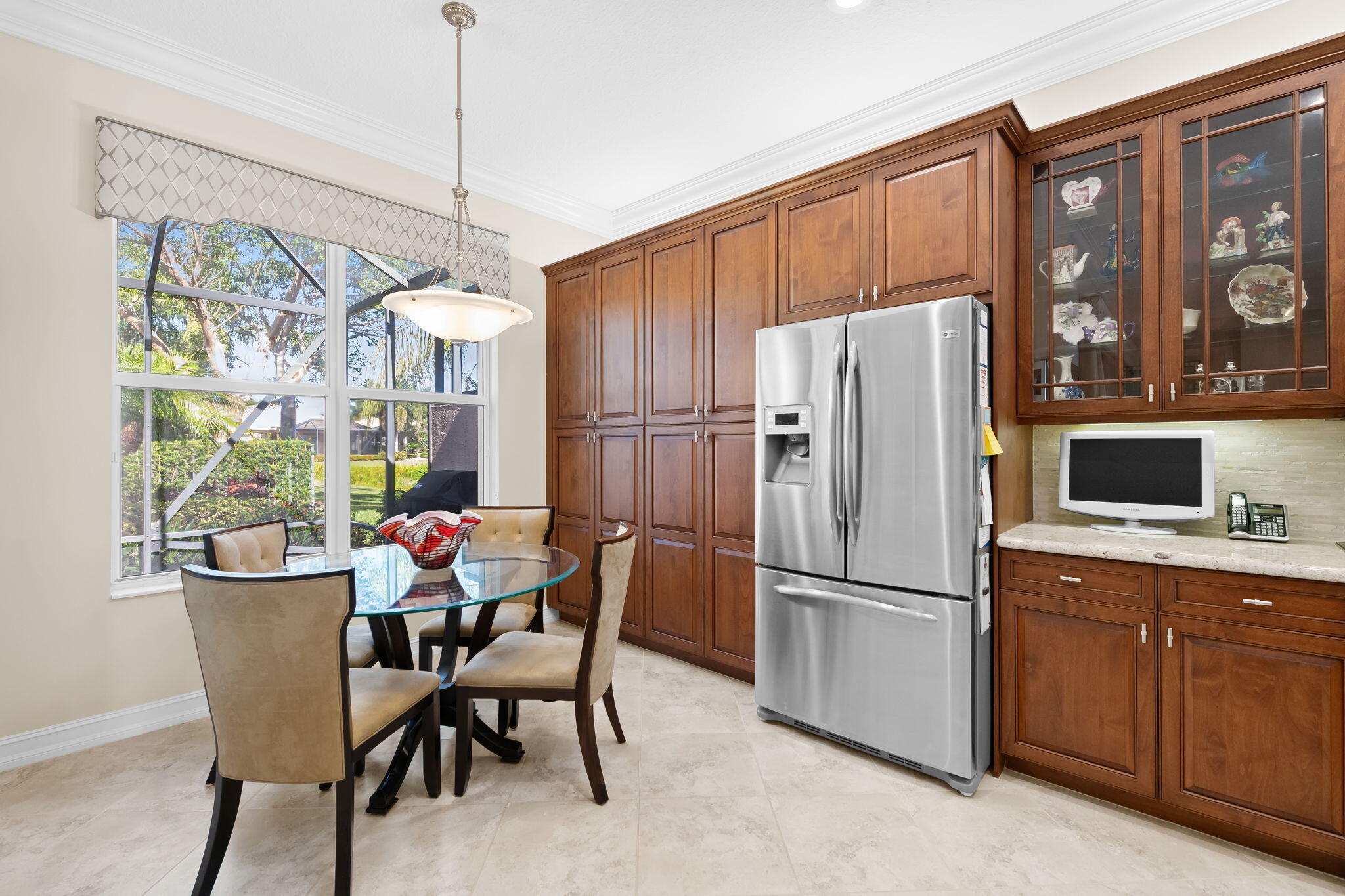 9653 Sail Palm Court