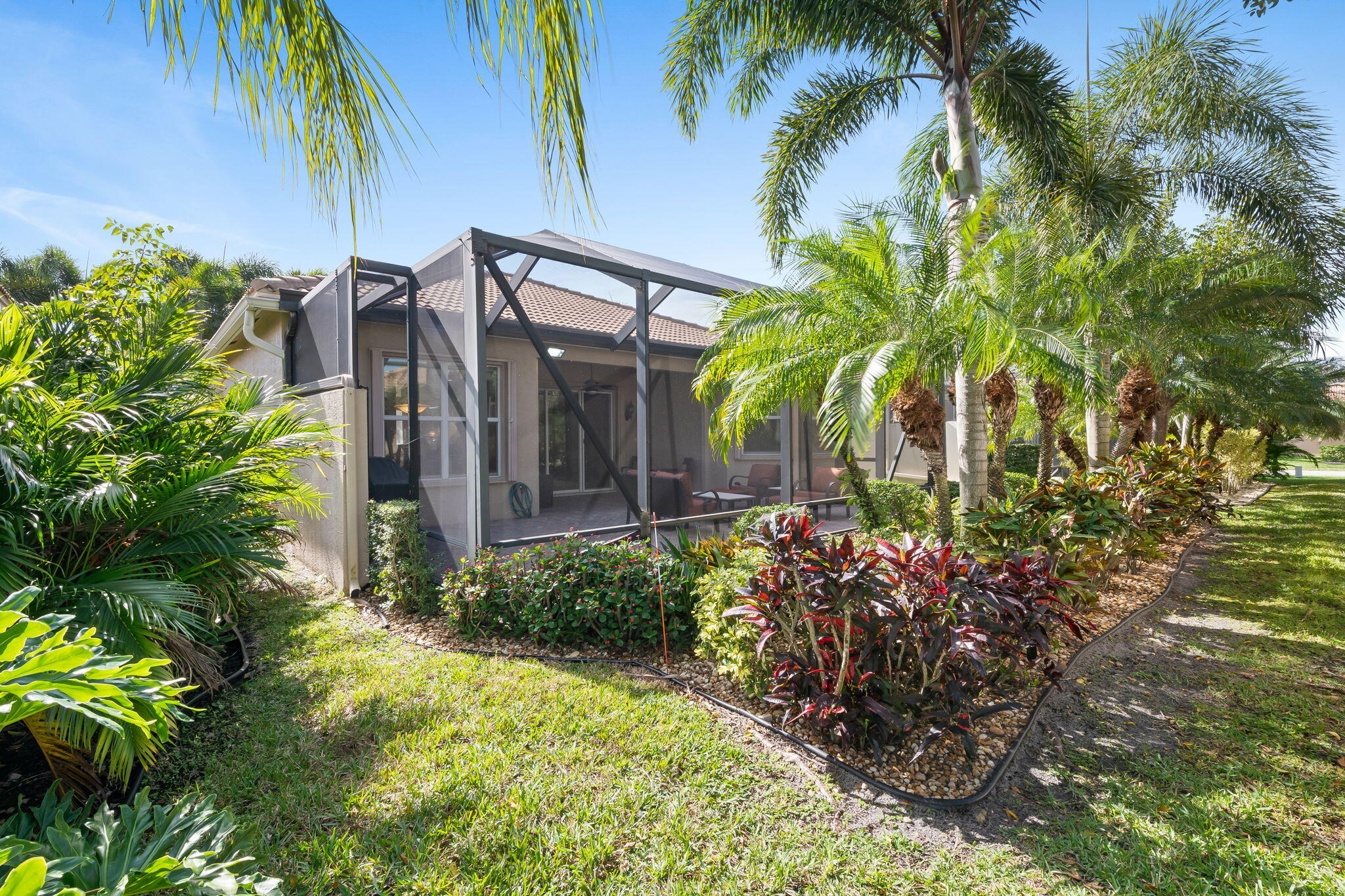 9653 Sail Palm Court