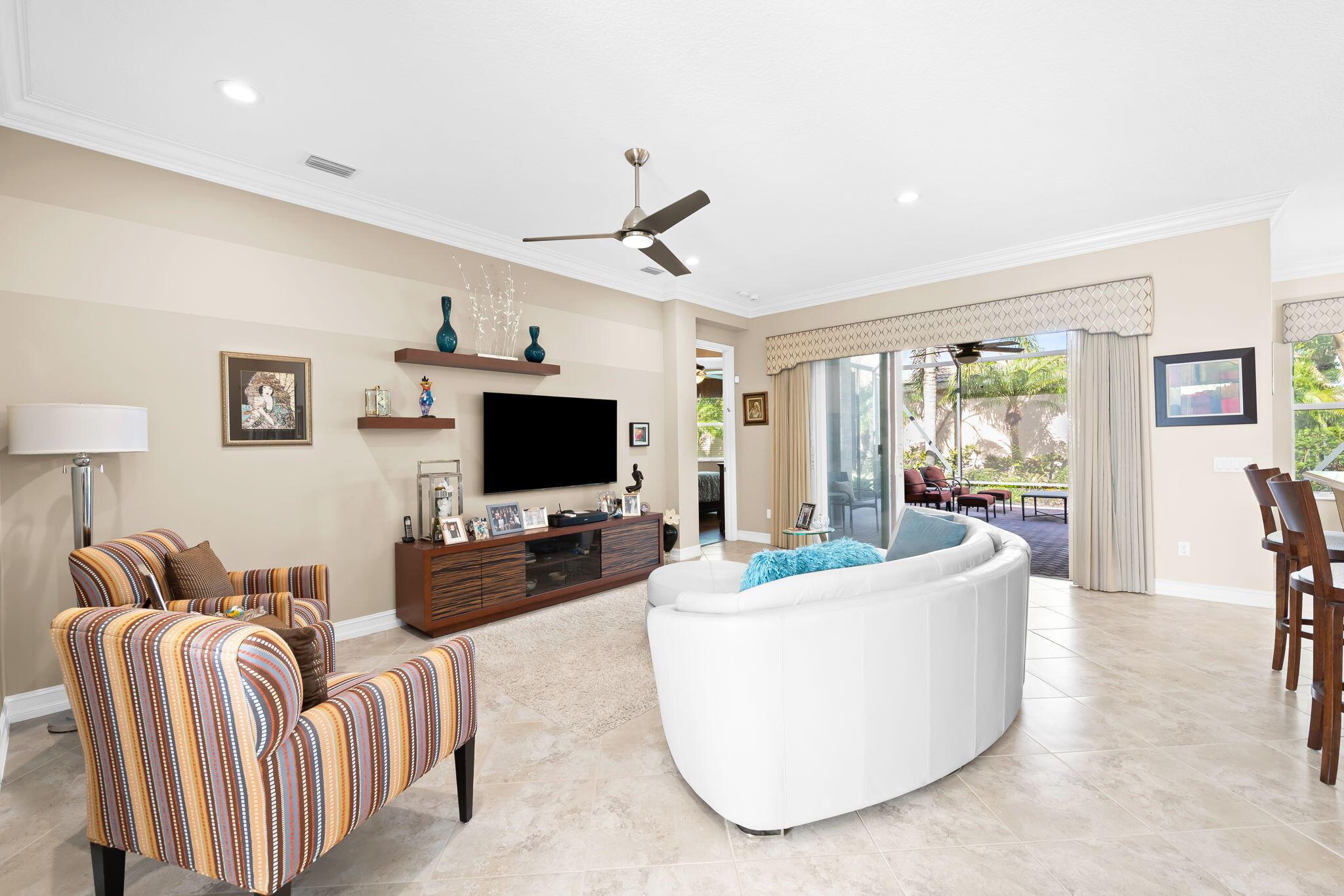 9653 Sail Palm Court