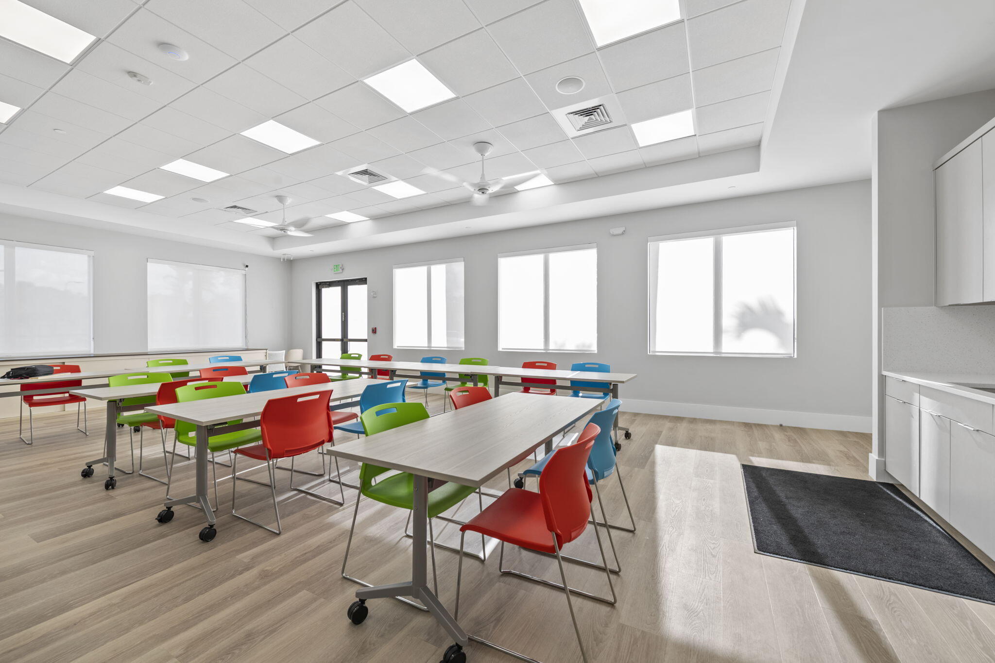 9653 Sail Palm Court