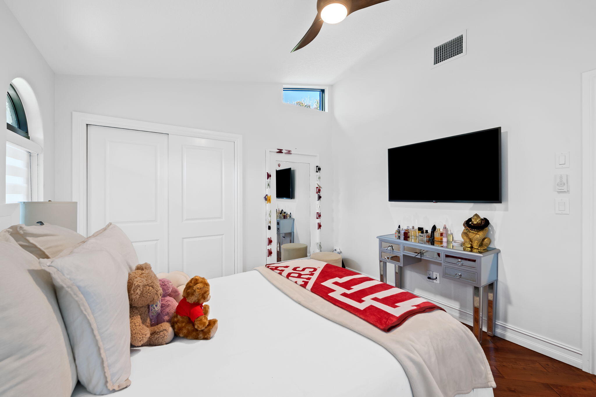 2901 NW 24 Terrace N