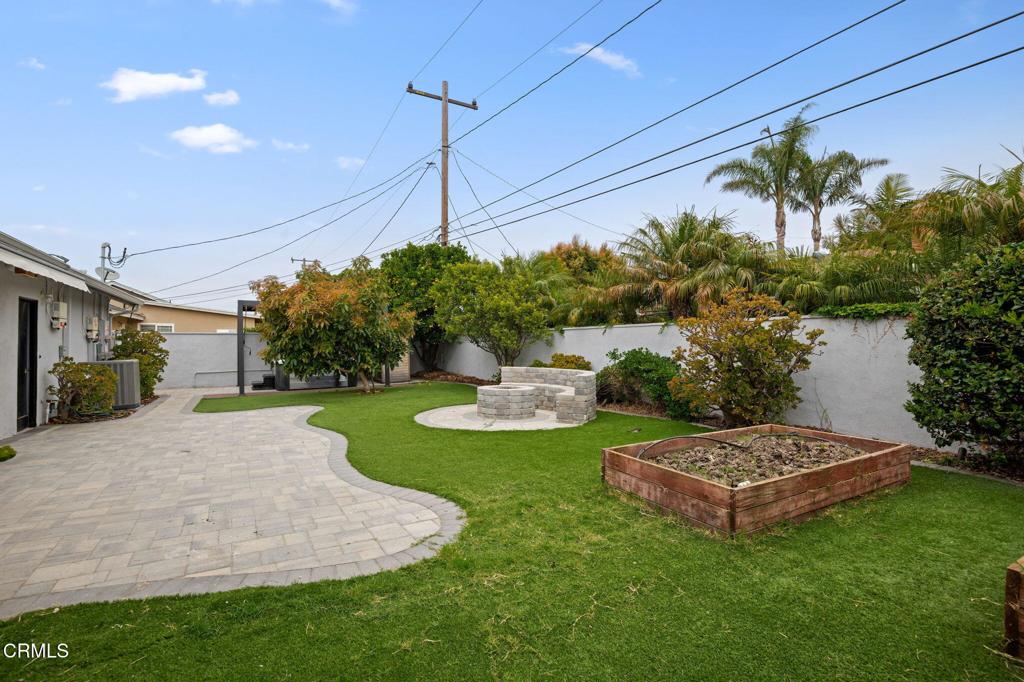 1900 Piedmont Street