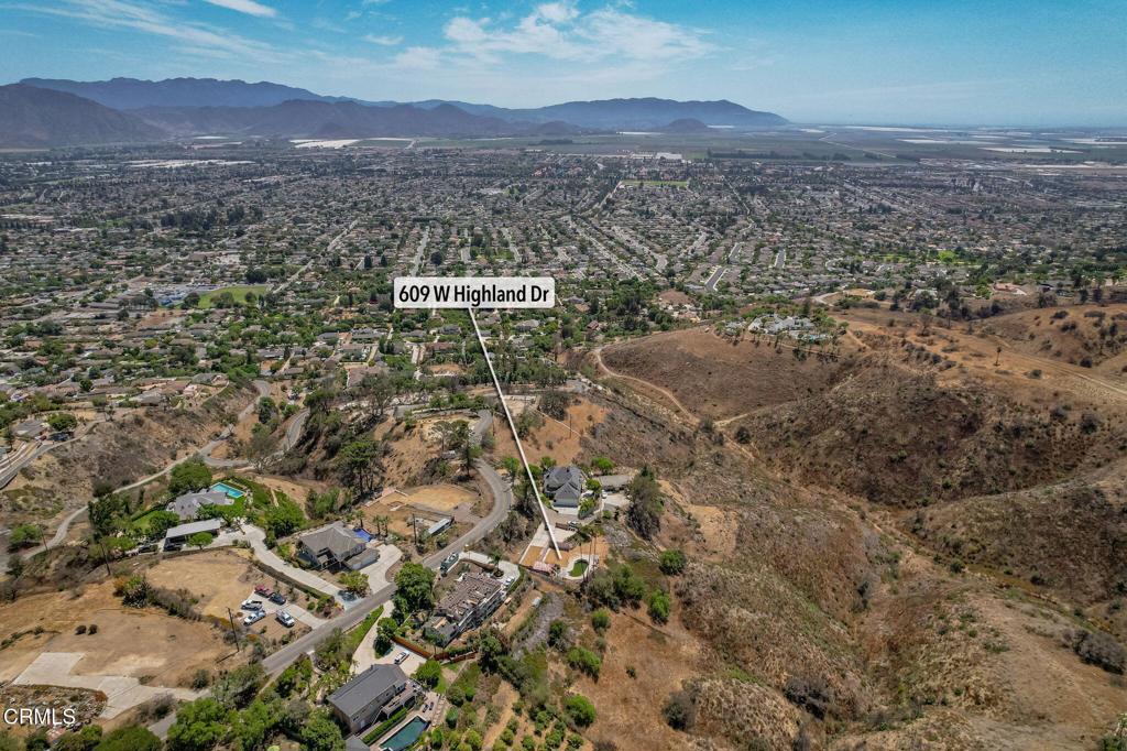 609 W Highland Drive