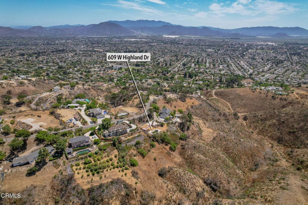 609 W Highland Drive