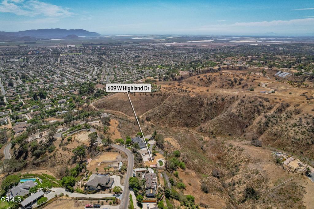 609 W Highland Drive