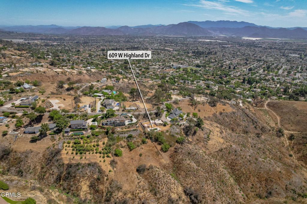 609 W Highland Drive