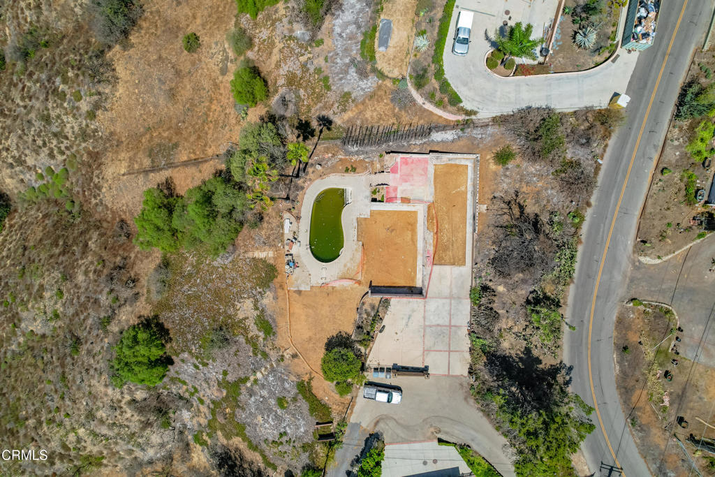 609 W Highland Drive