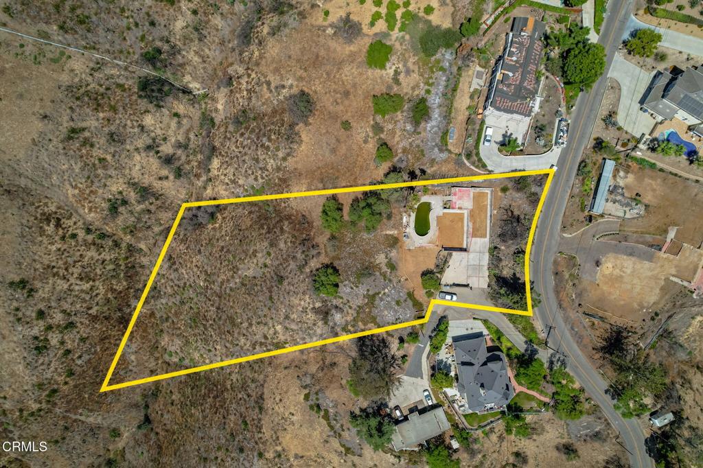 609 W Highland Drive