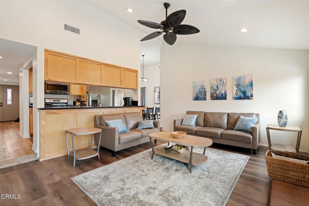 1667 Regent Street Camarillo Unit: Camarillo, CA 93010