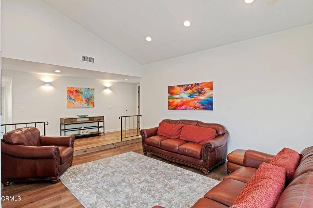 1667 Regent Street Camarillo Unit: Camarillo, CA 93010