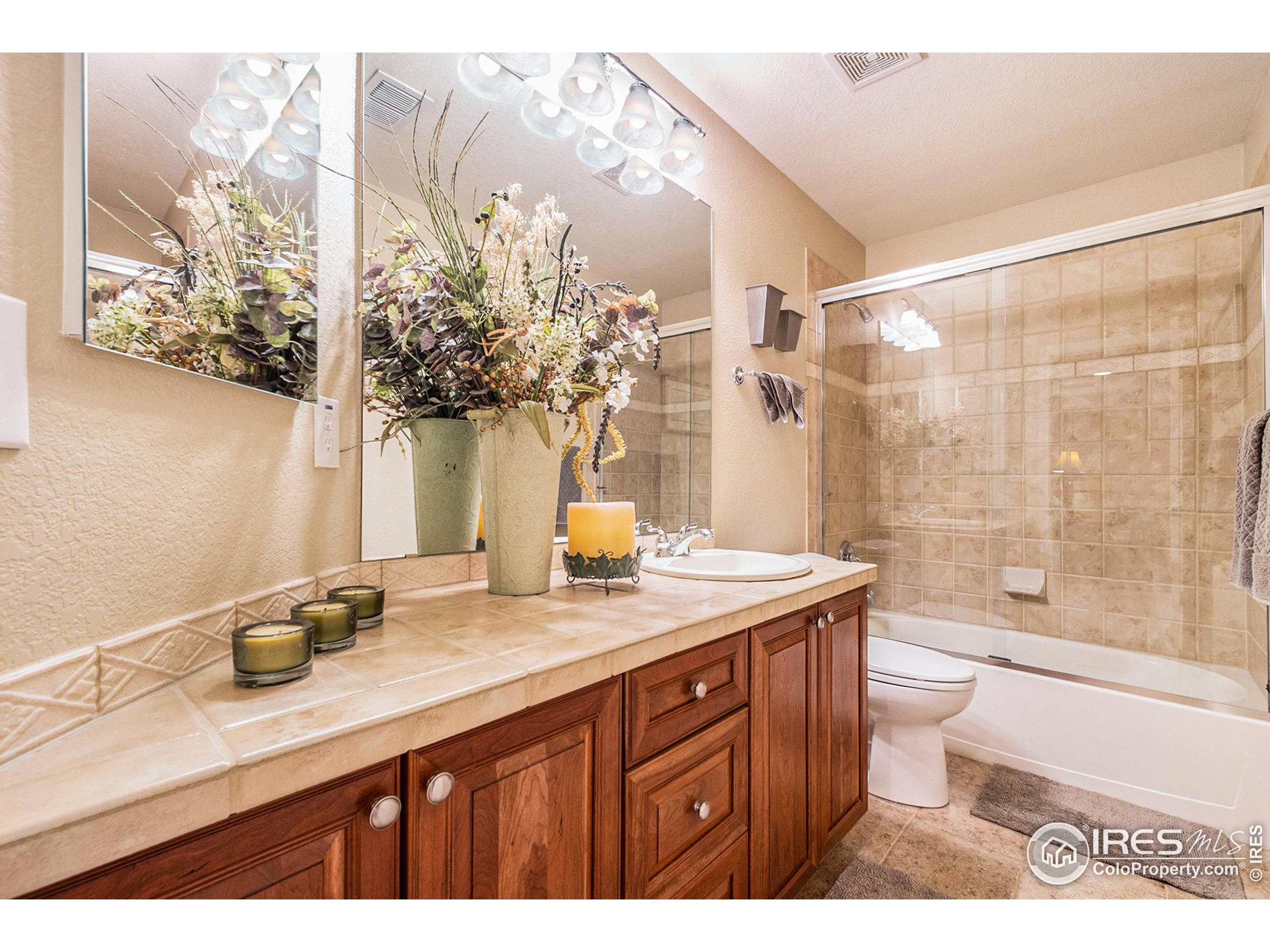 1630 Sundance Pl