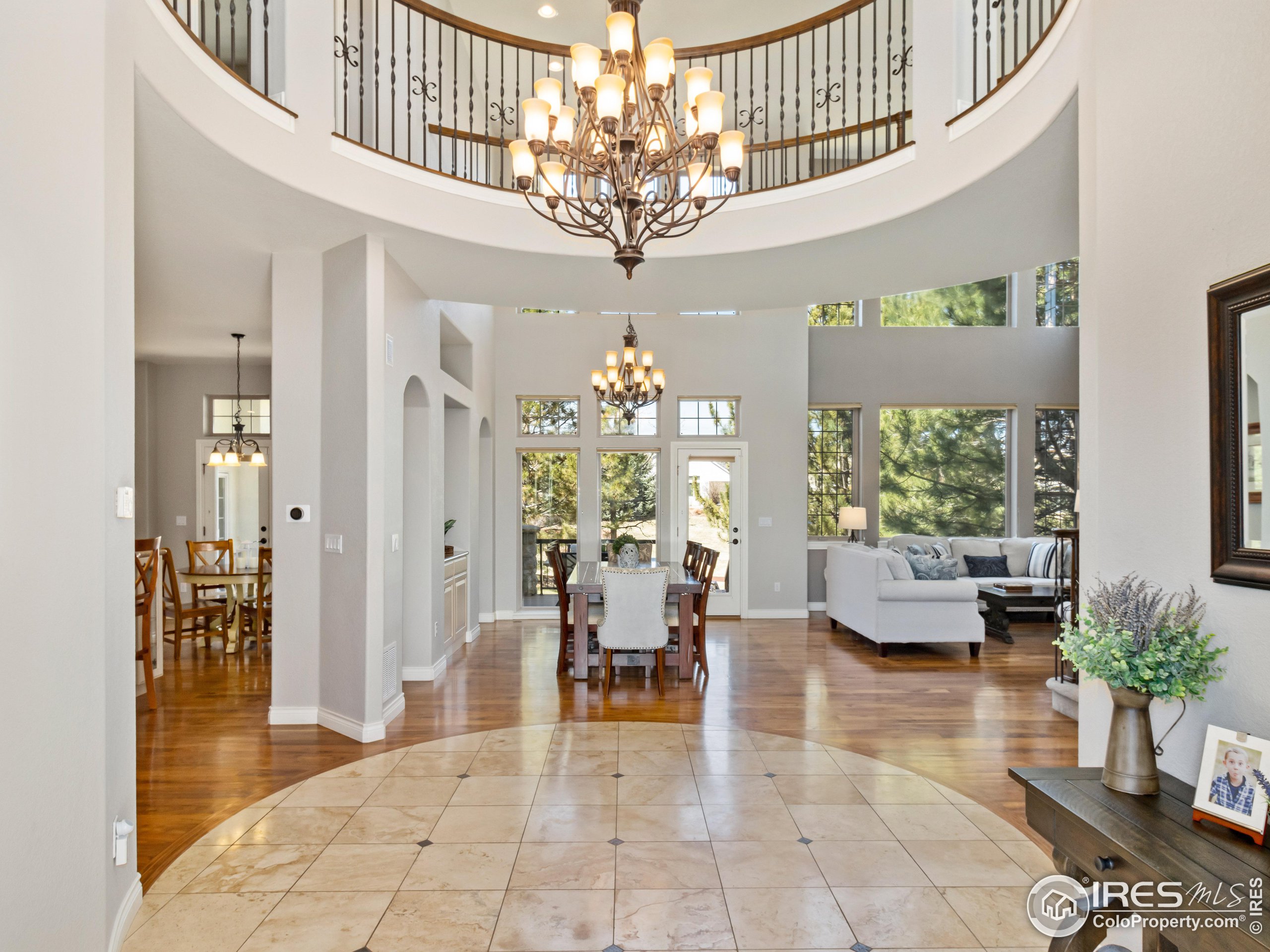 1507 Stardance Cir