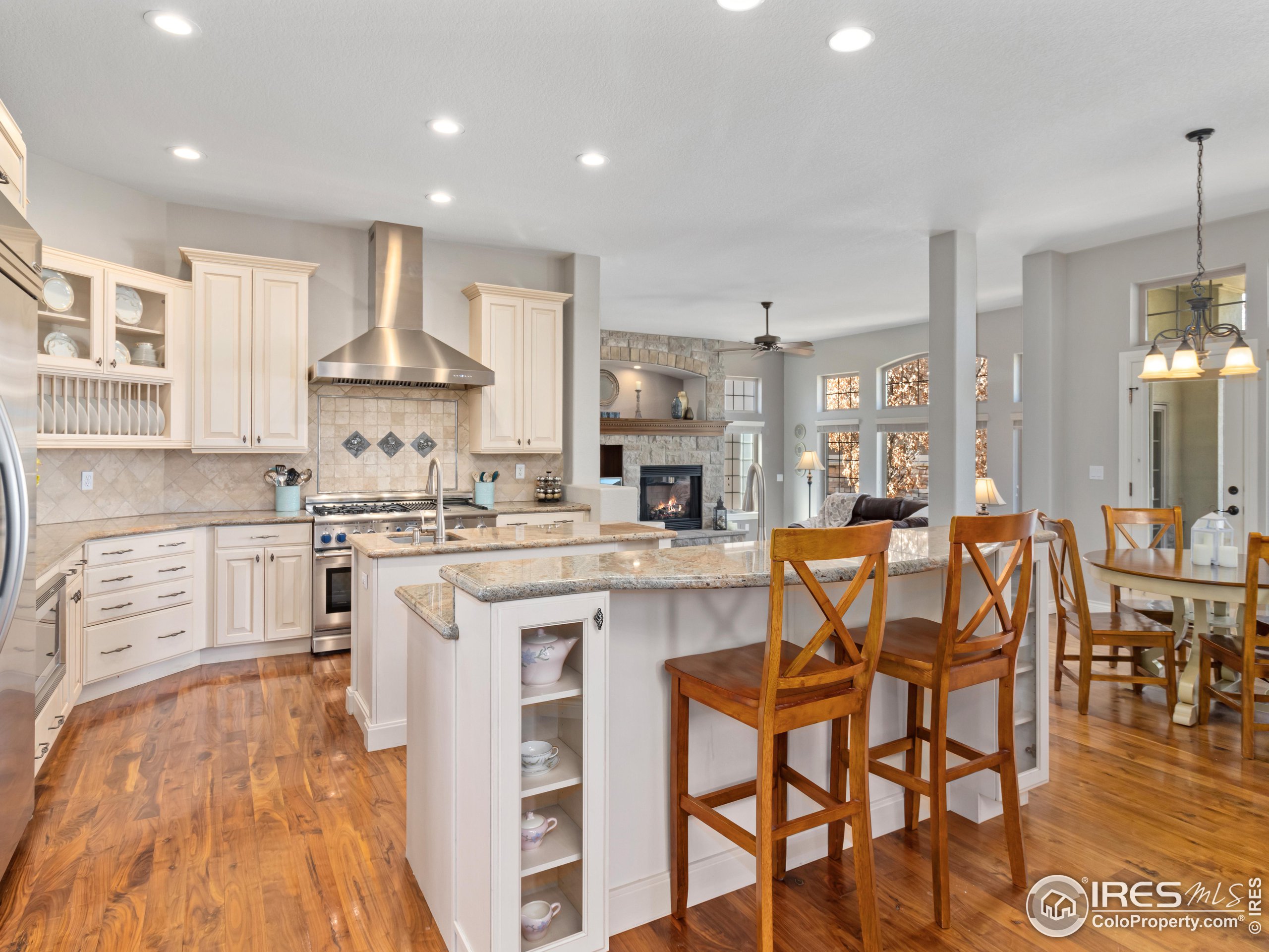 1507 Stardance Cir