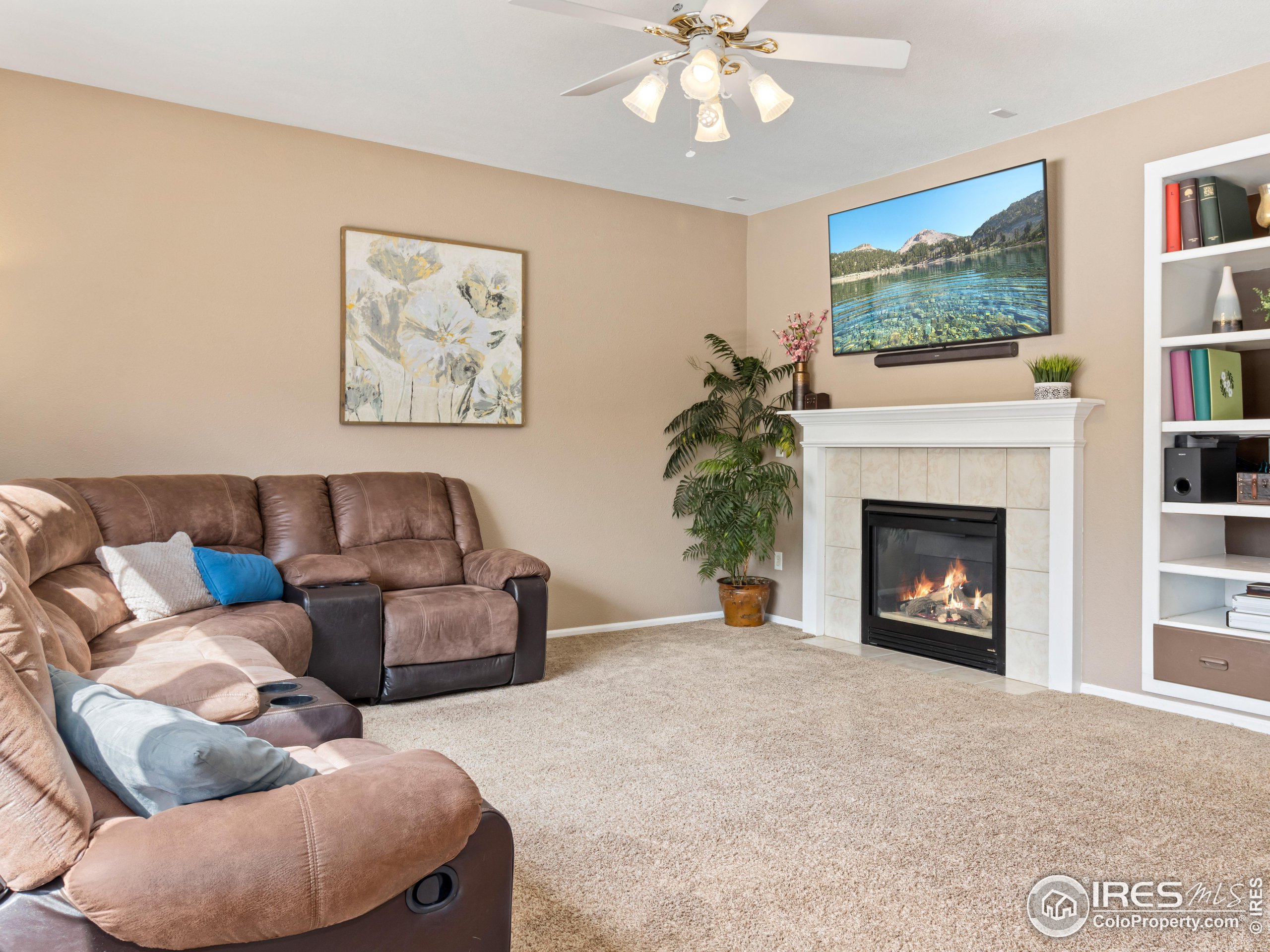 1517 Lark Bunting Pl