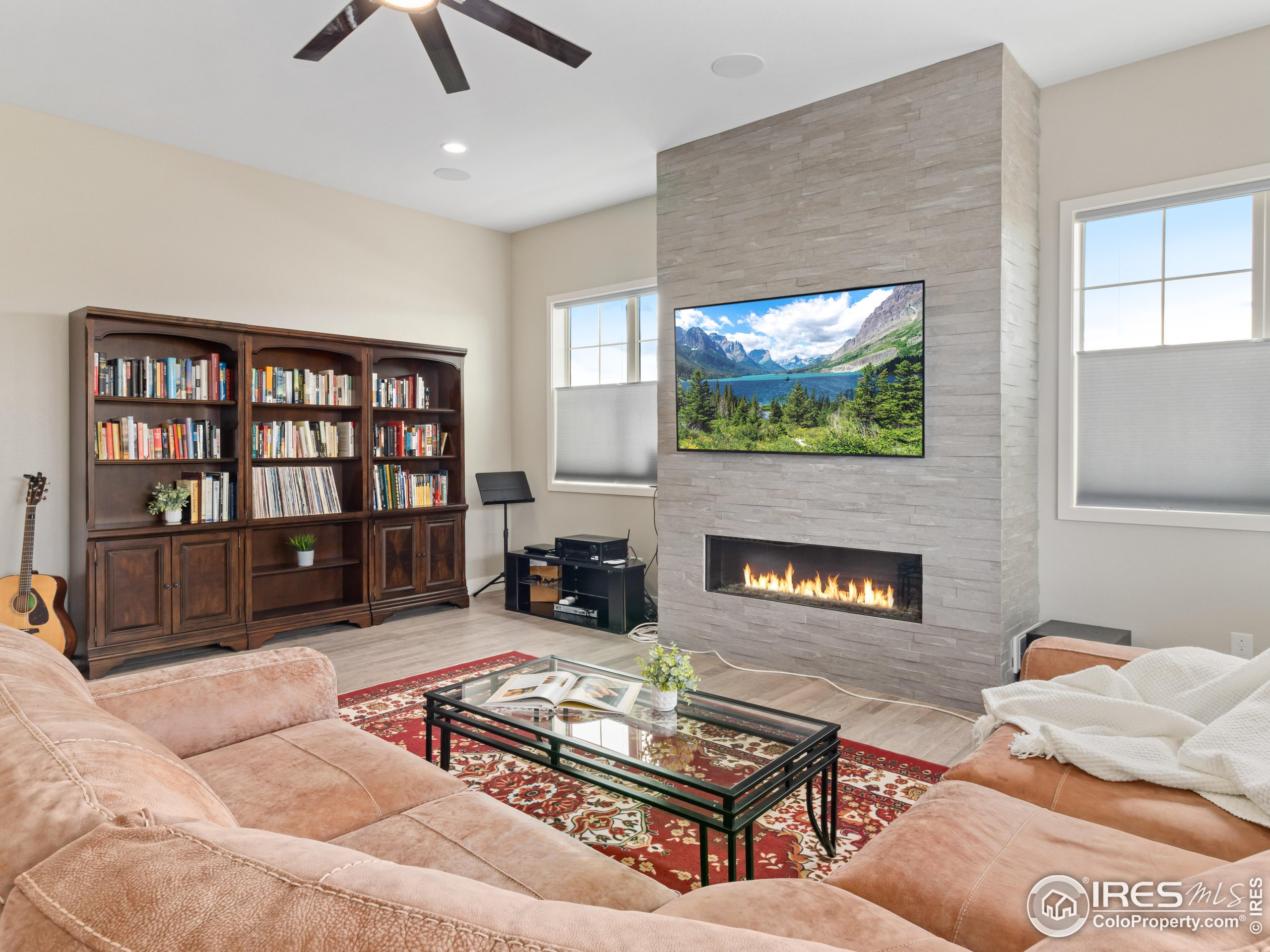 4527 Colorado River Dr