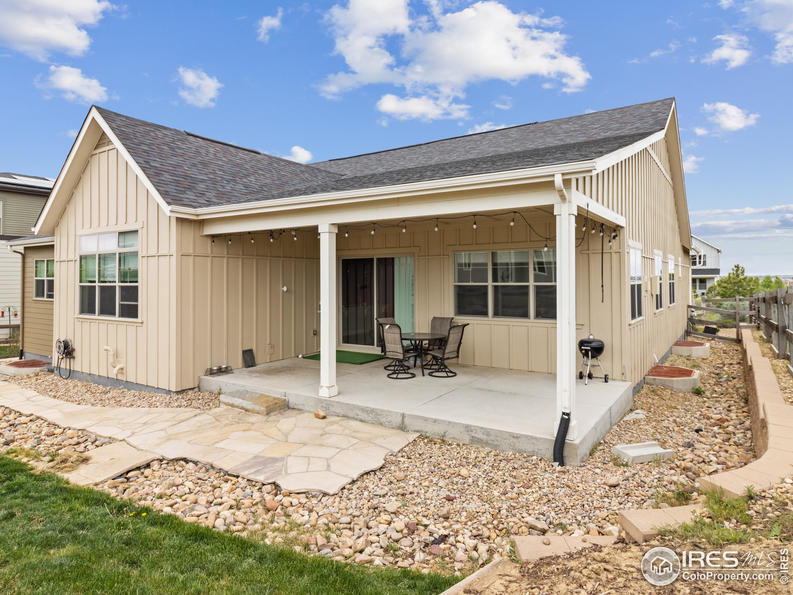 4527 Colorado River Dr