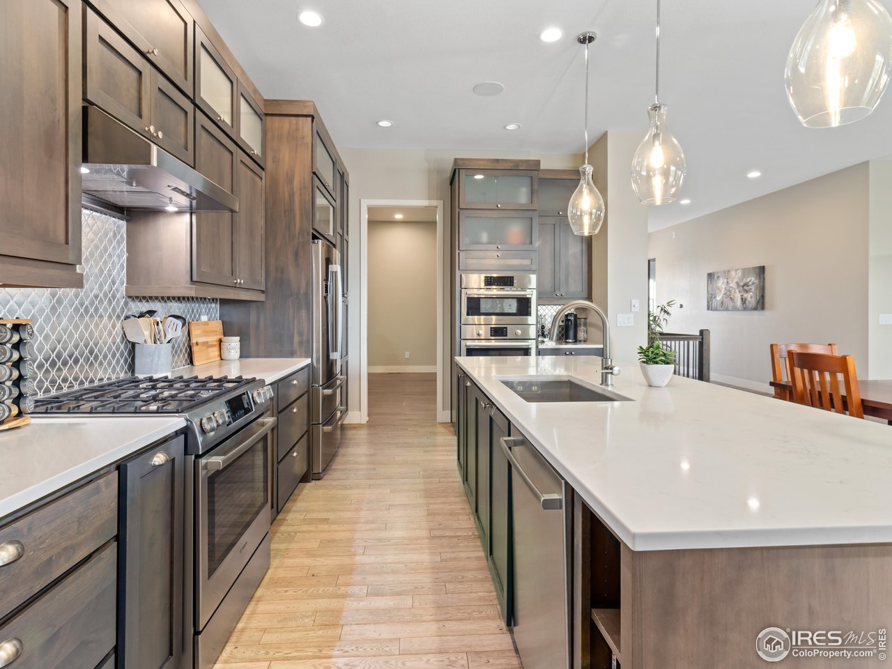 4527 Colorado River Dr