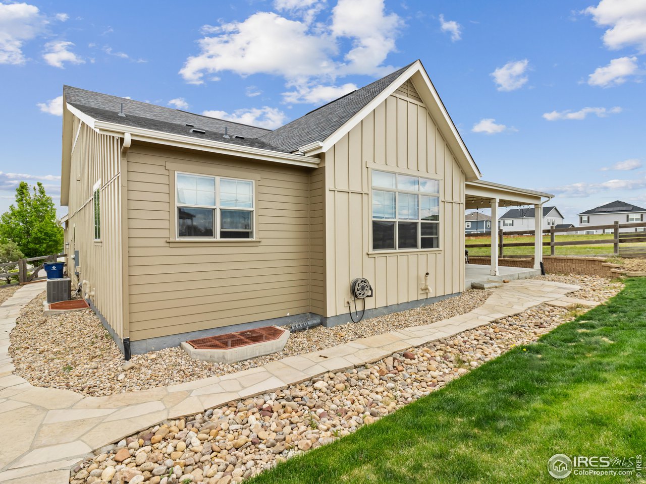 4527 Colorado River Dr