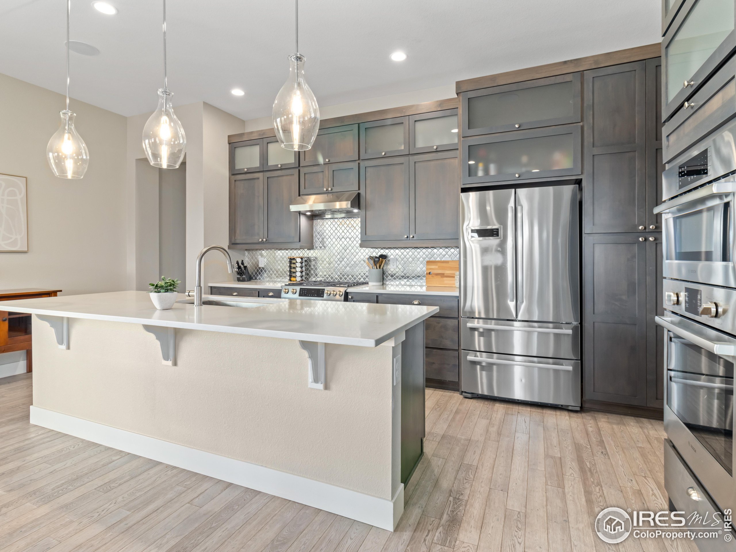 4527 Colorado River Dr