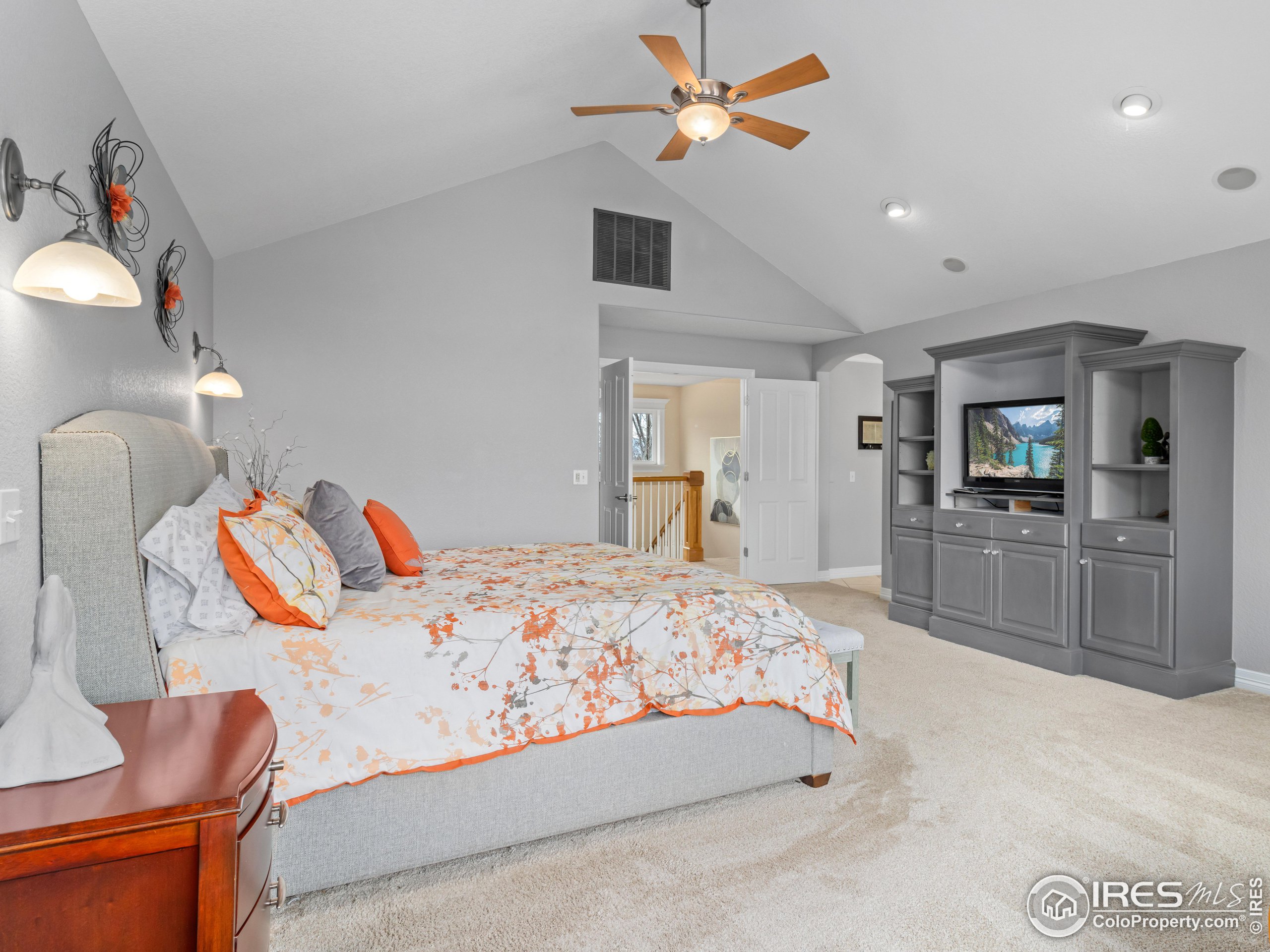 3916 Fowler Ln
