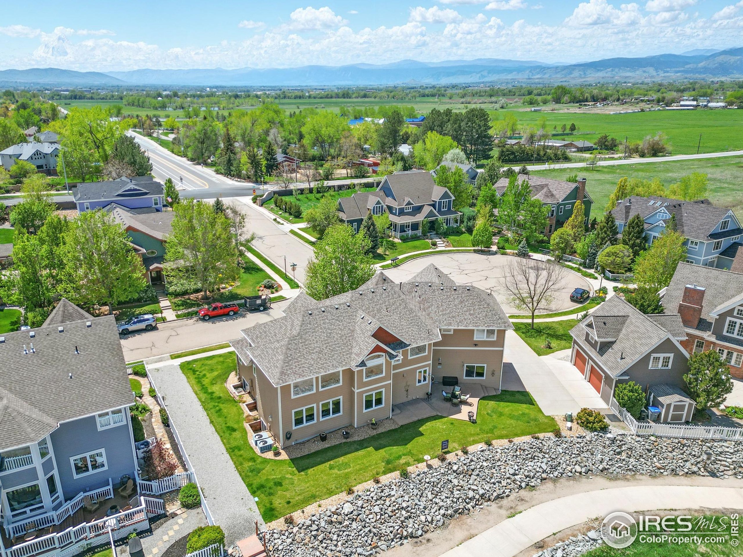 3916 Fowler Ln