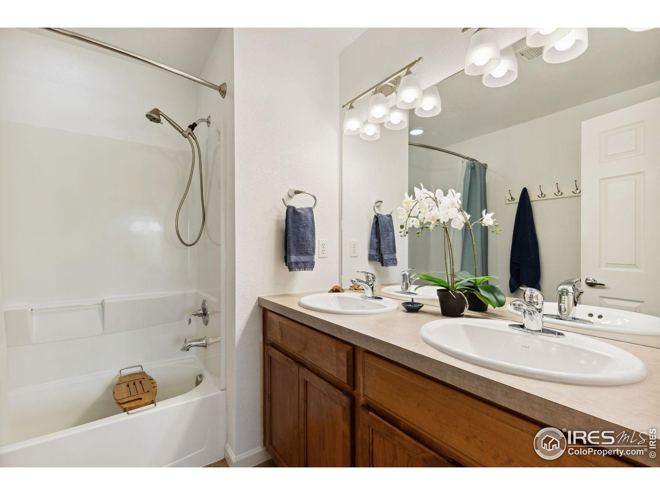 1278 Hummingbird Cir D