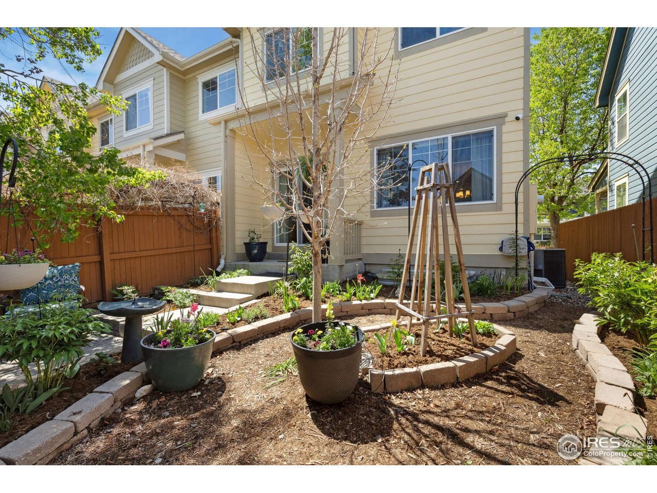 1278 Hummingbird Cir D