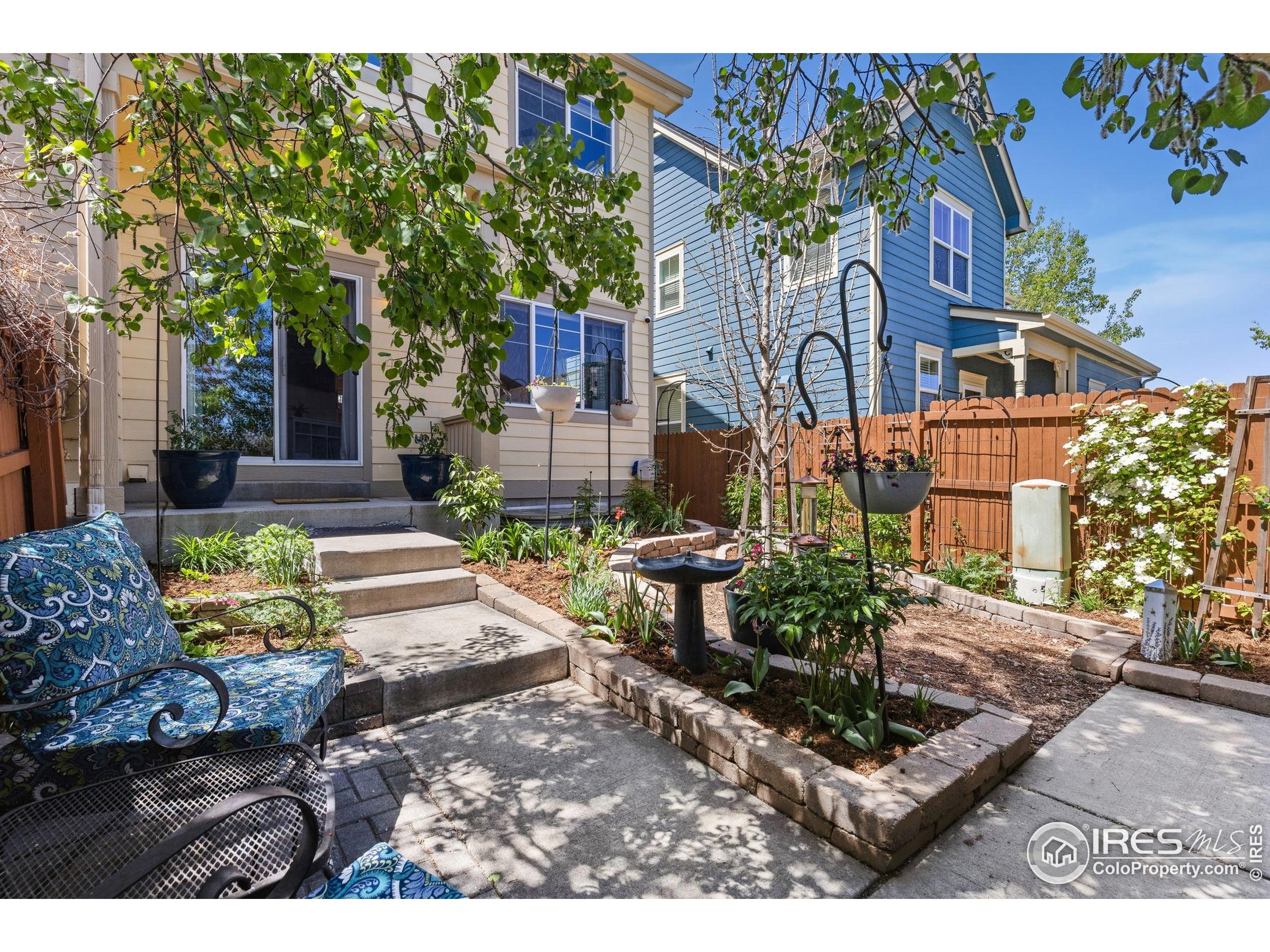 1278 Hummingbird Cir D