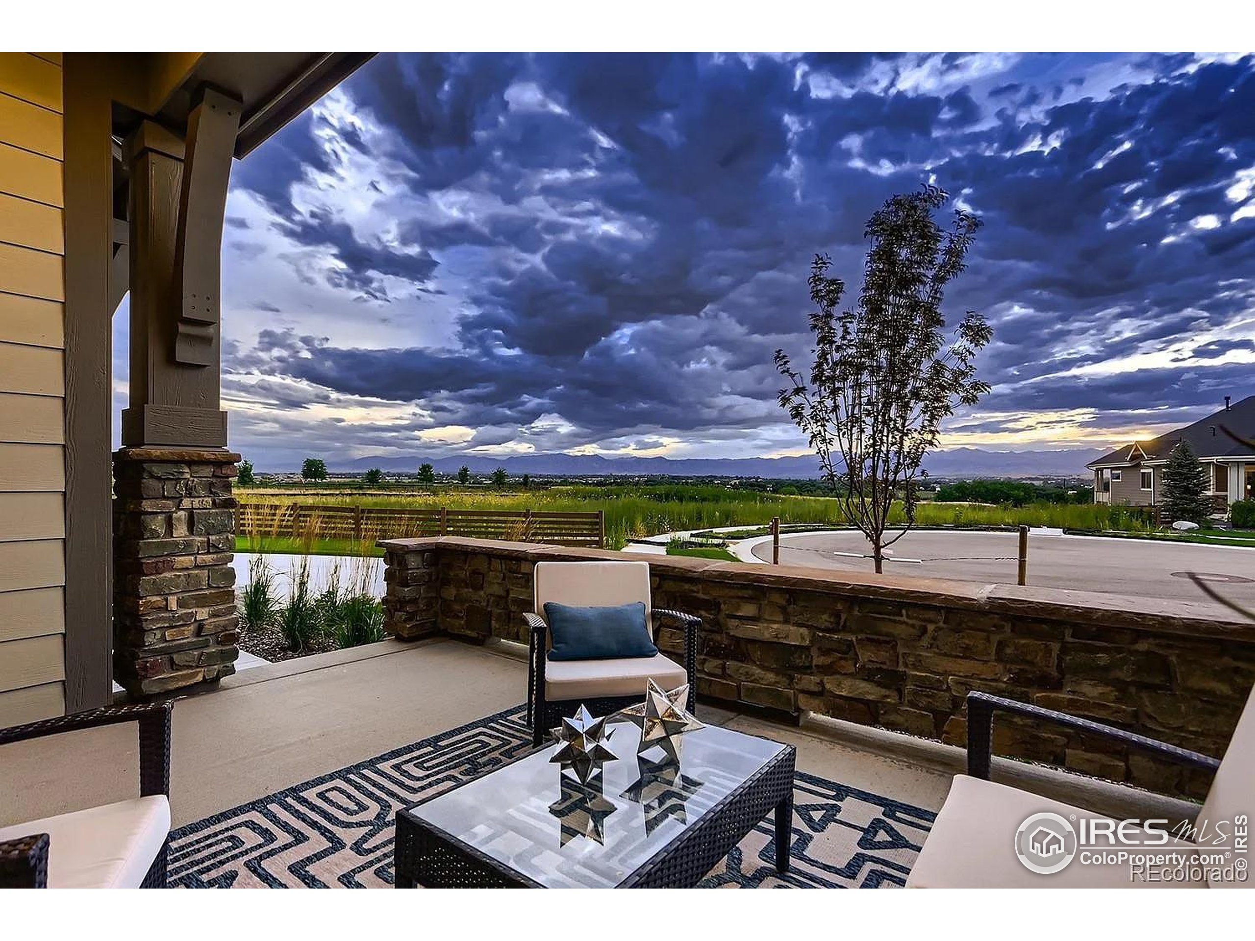 685 Quarry Ct