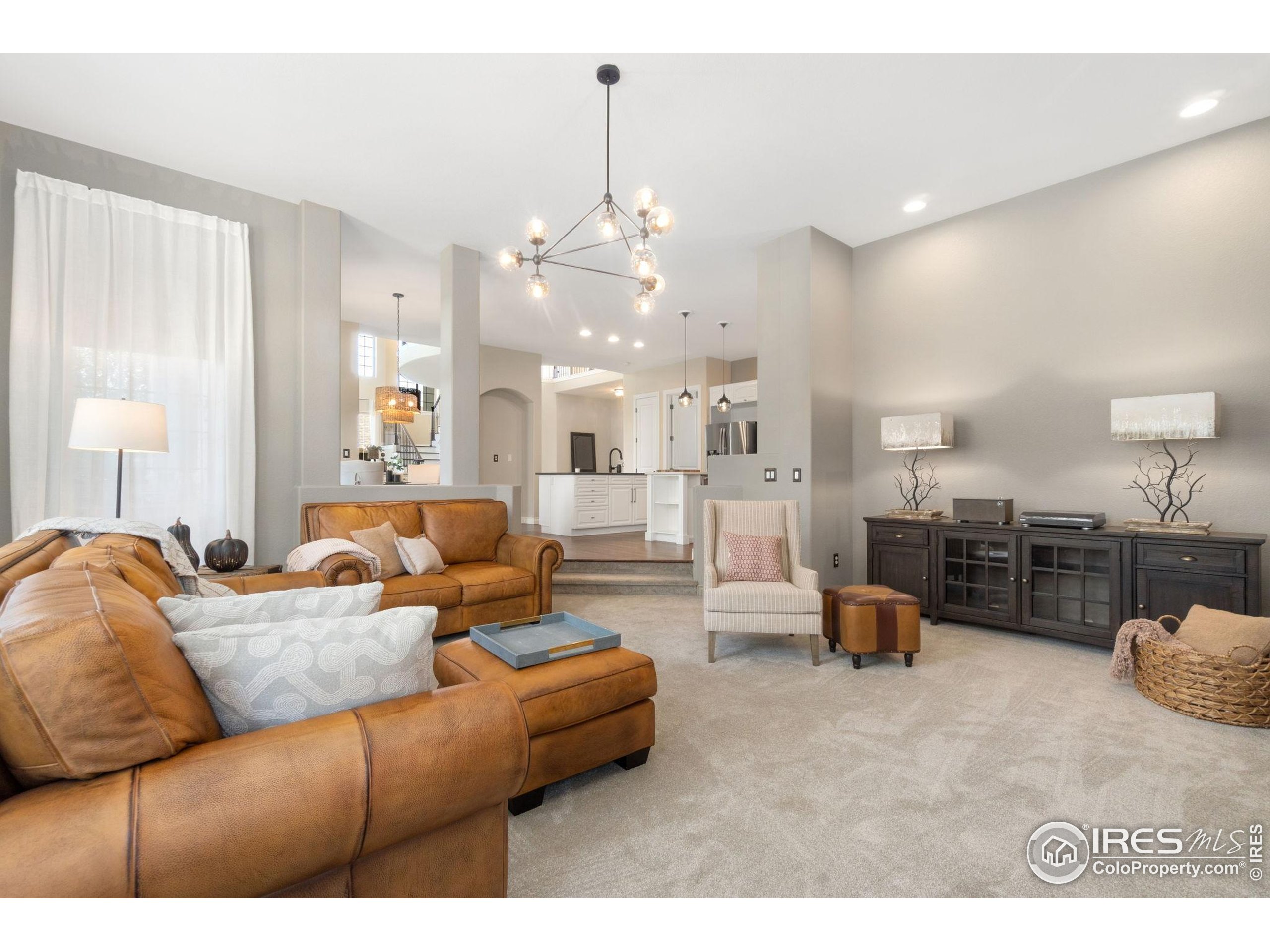 1644 Stardance Cir