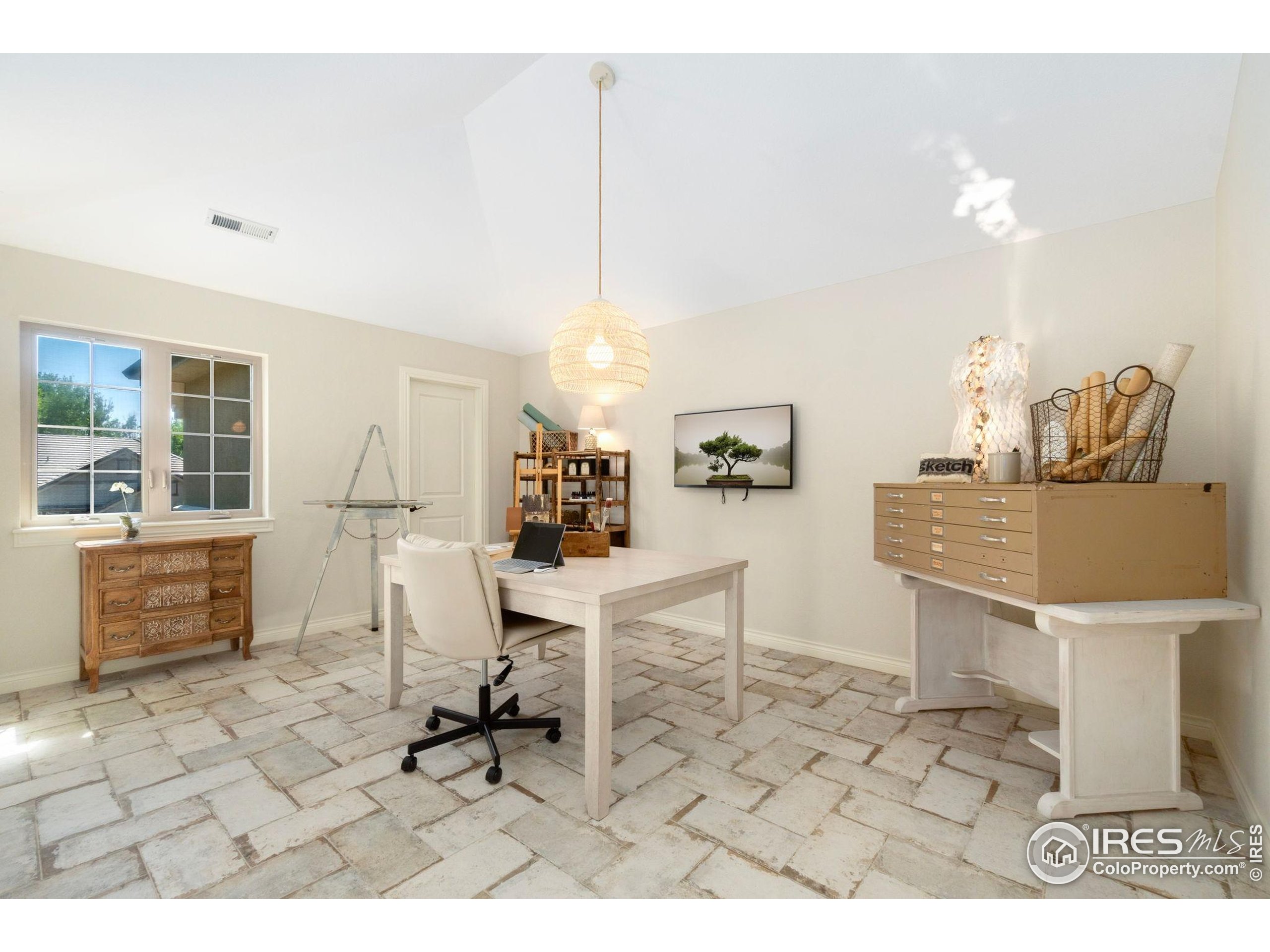 1644 Stardance Cir
