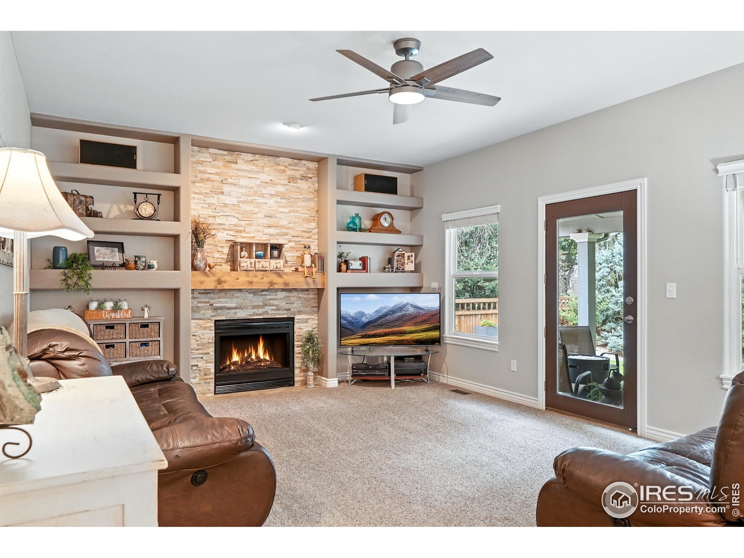 2443 Mallard Cir