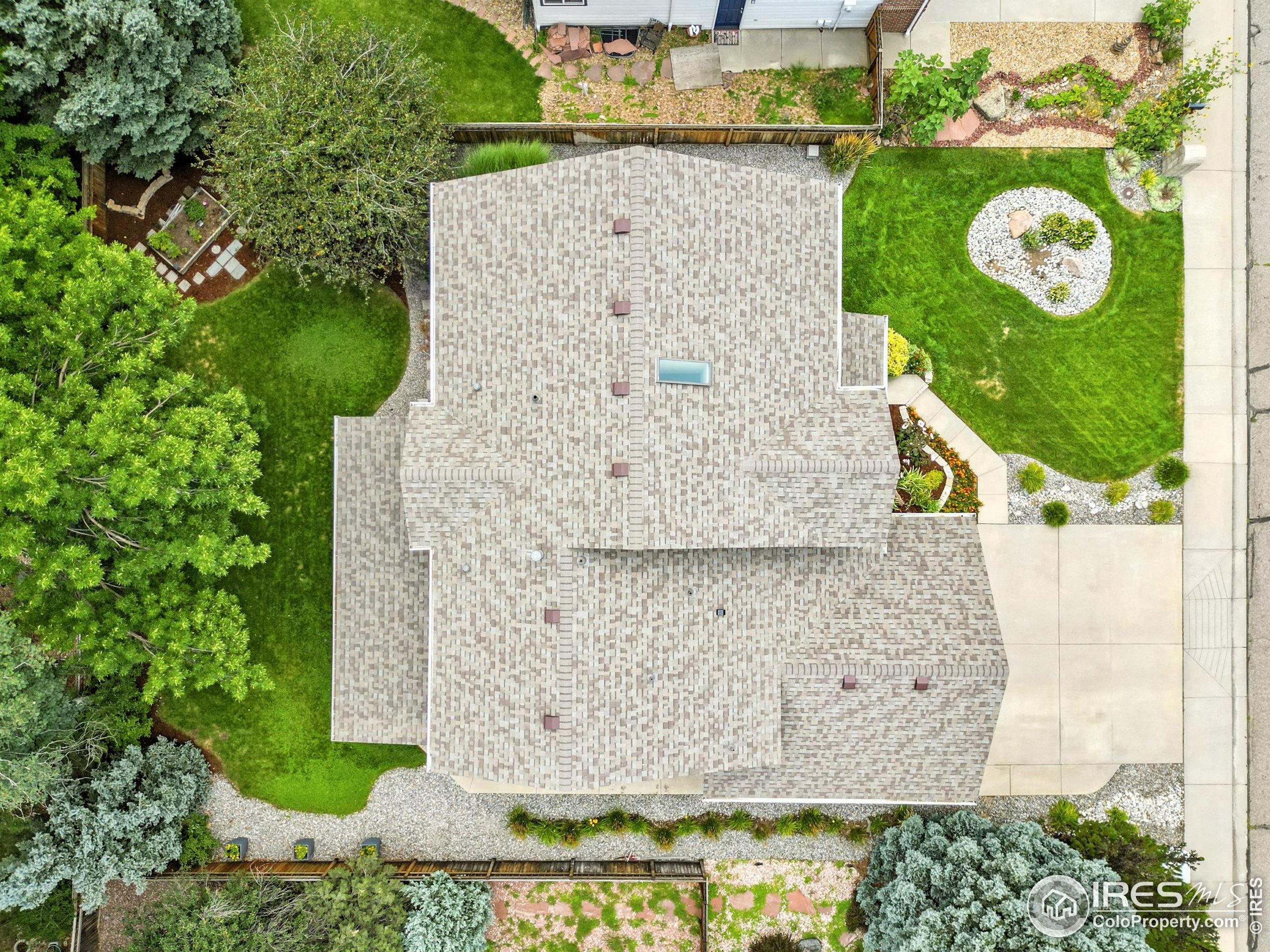 2443 Mallard Cir