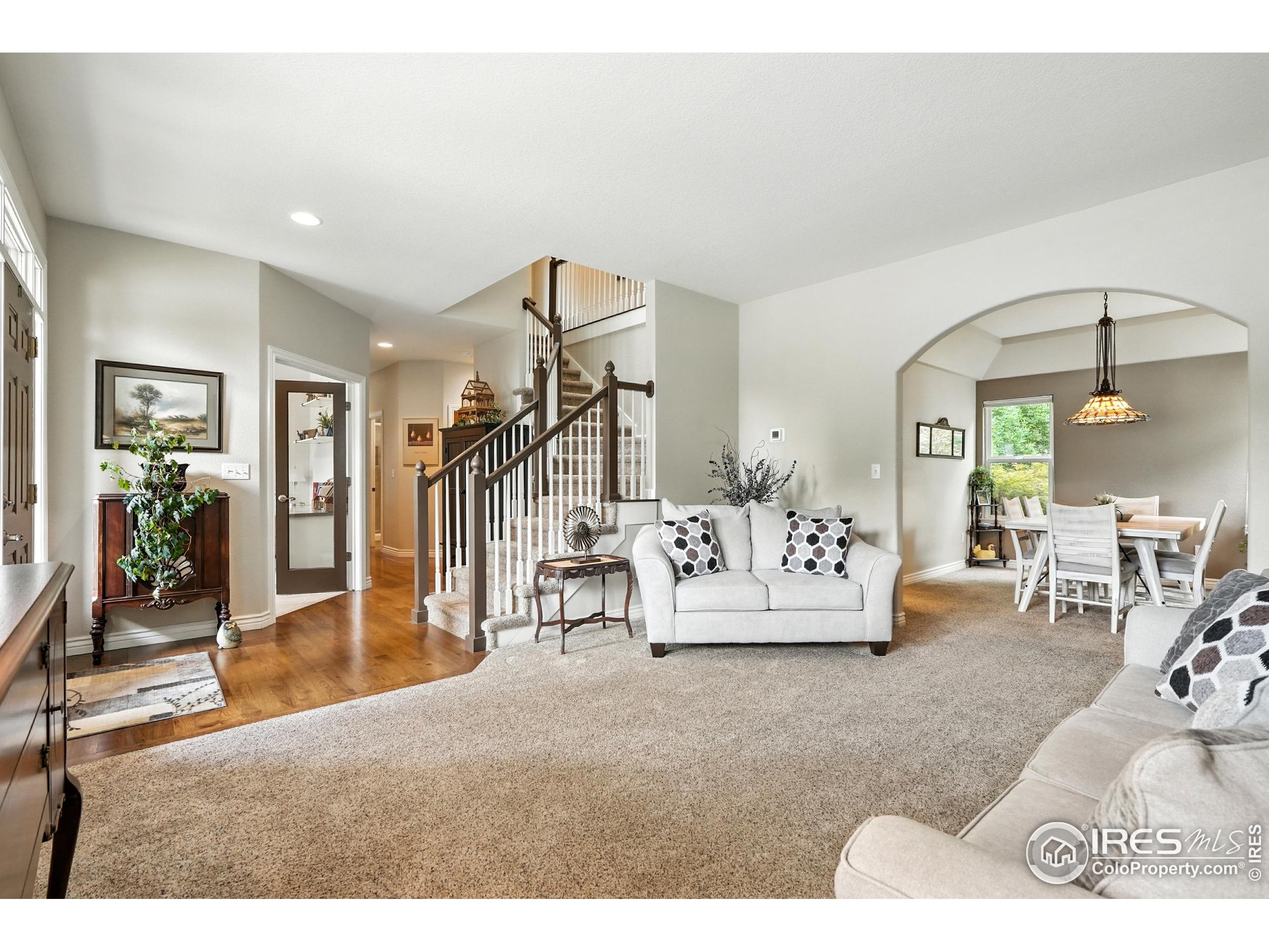2443 Mallard Cir