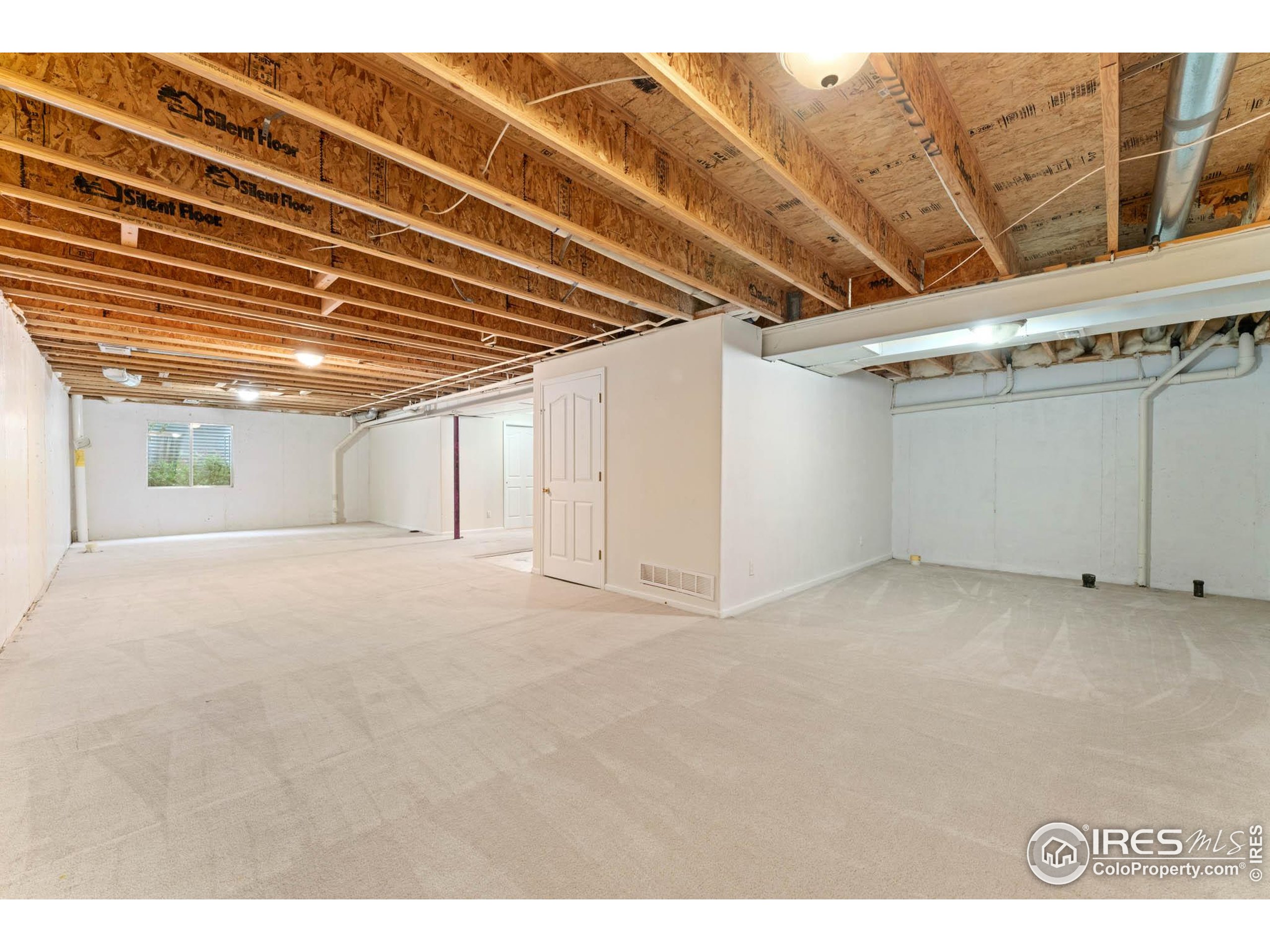 1914 Rannoch Dr Longmont