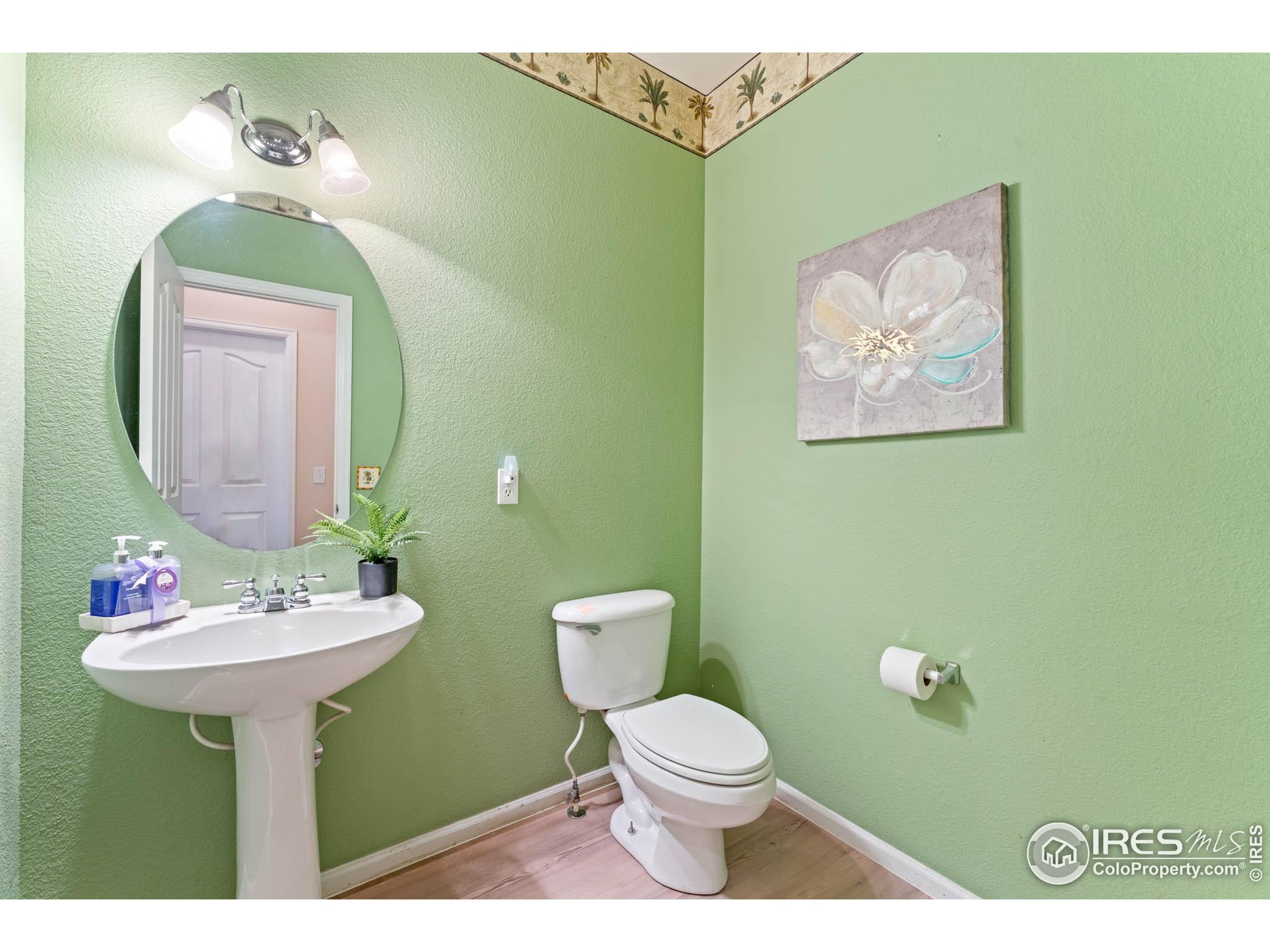 1914 Rannoch Dr Longmont