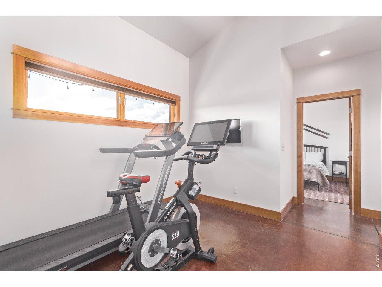 399 Northview Rd