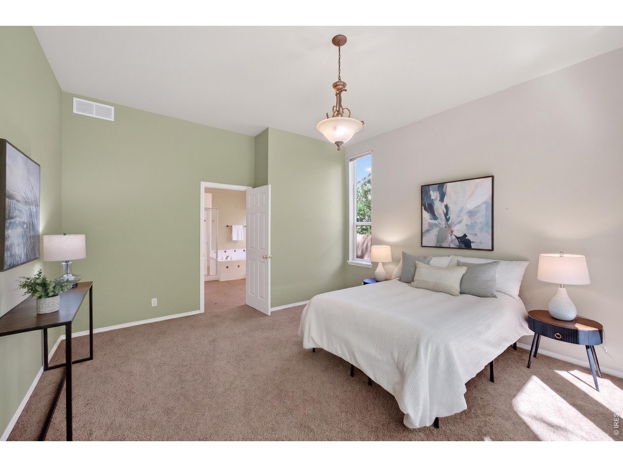 810 Megan Ct