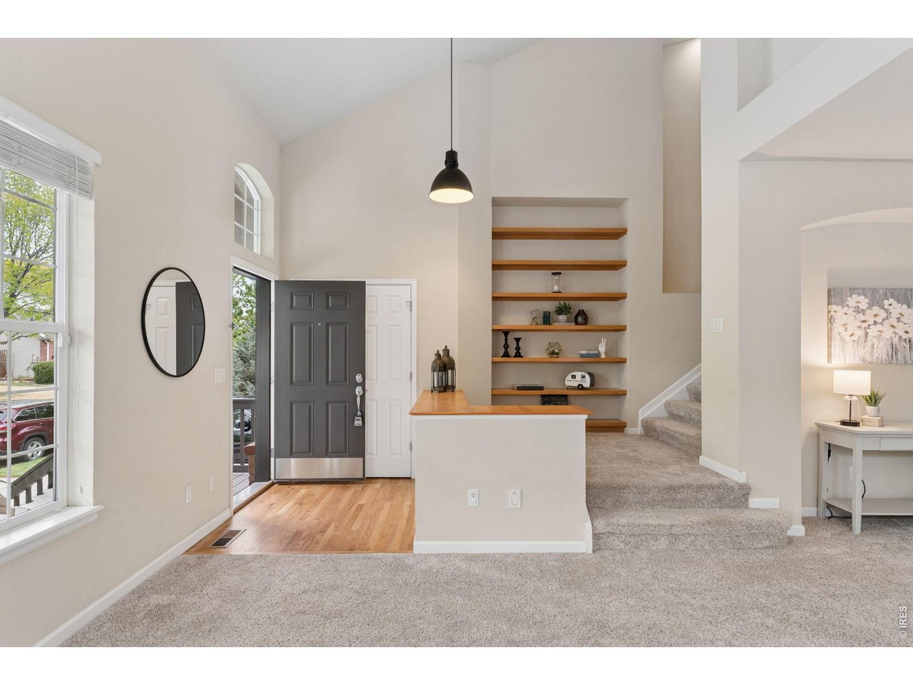 2205 Creekside Dr